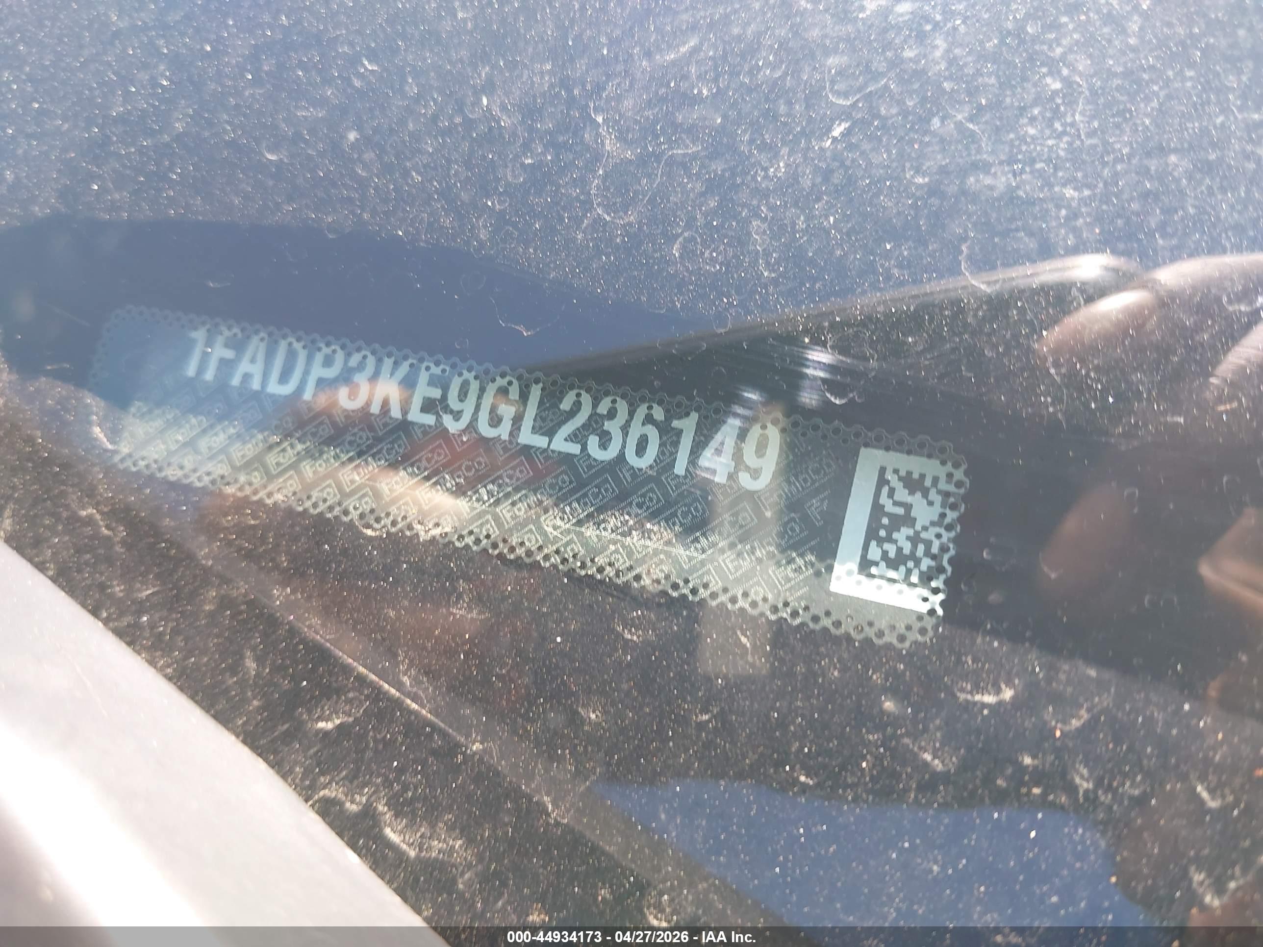 FORD FOCUS image 9