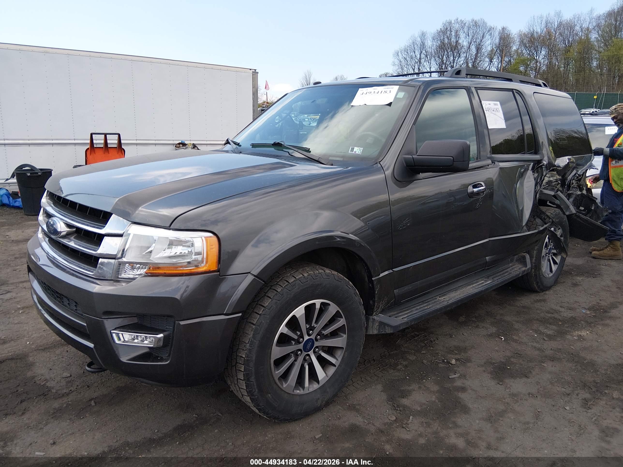 FORD EXPEDITION image 2
