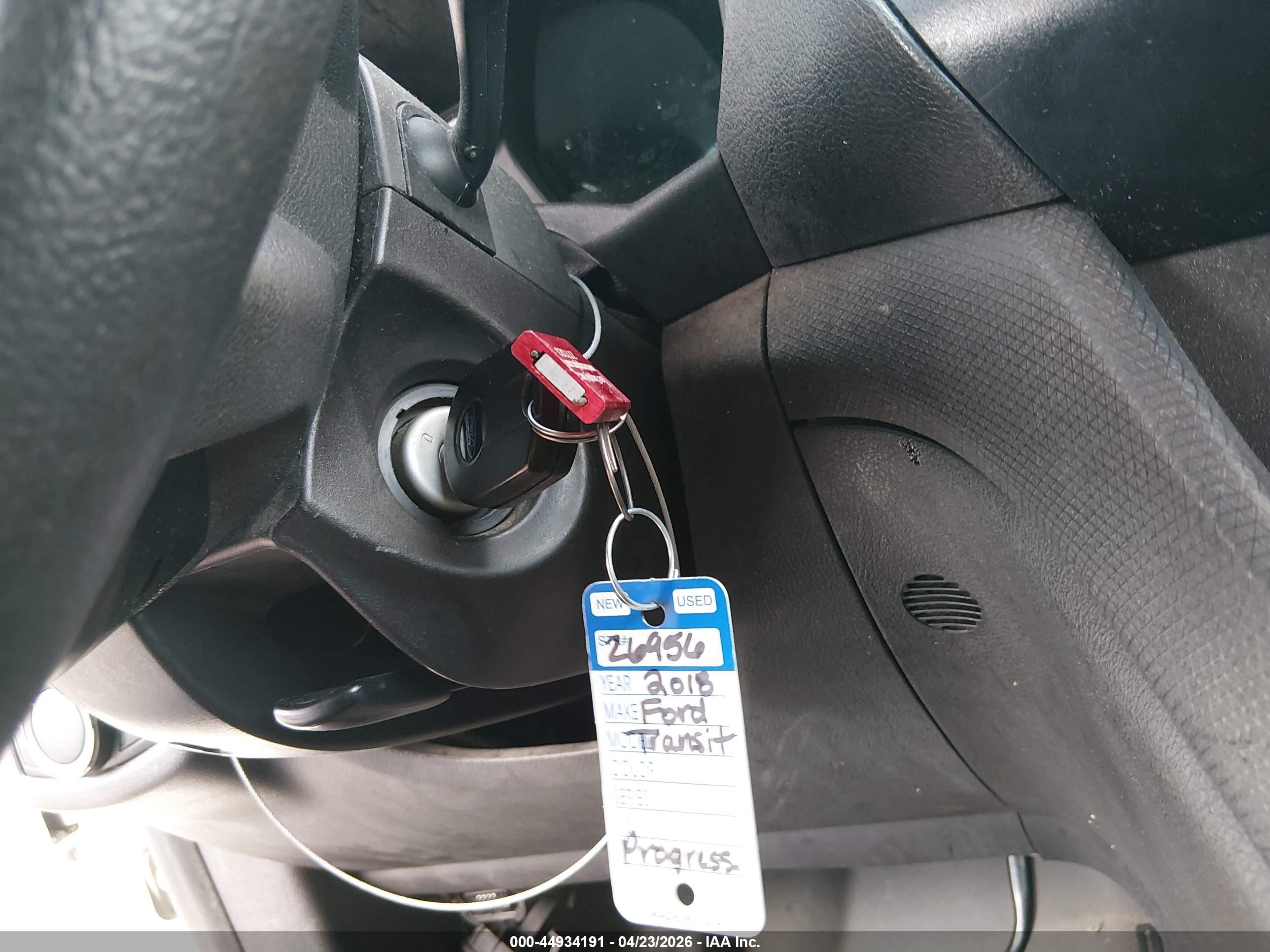 FORD TRANSIT image 11
