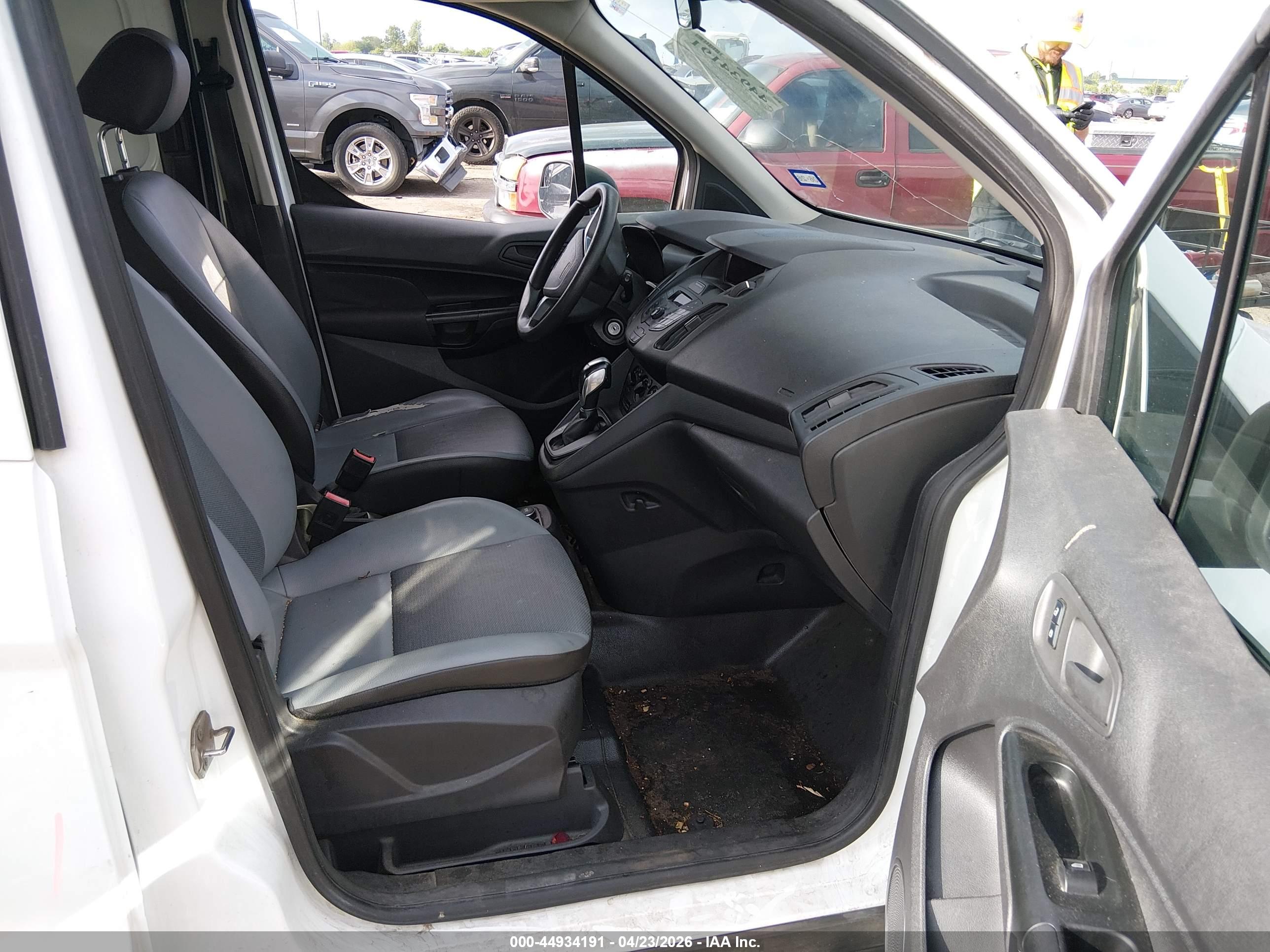 FORD TRANSIT image 5