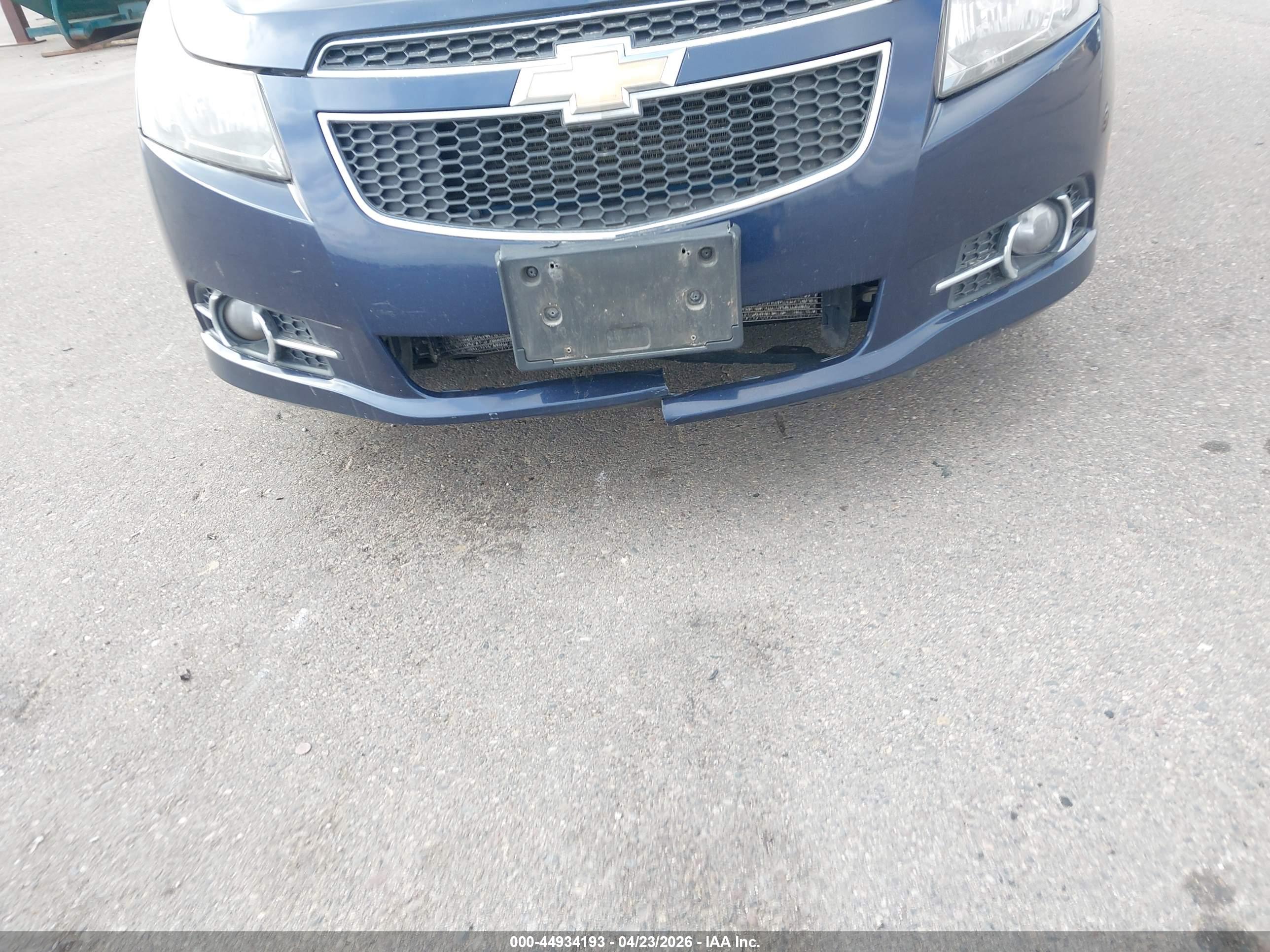 CHEVROLET CRUZE image 6