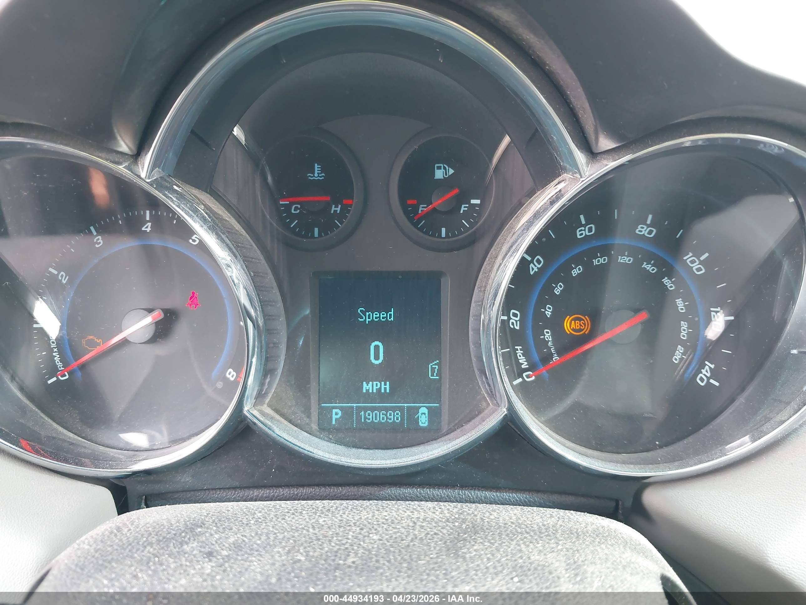 CHEVROLET CRUZE image 7