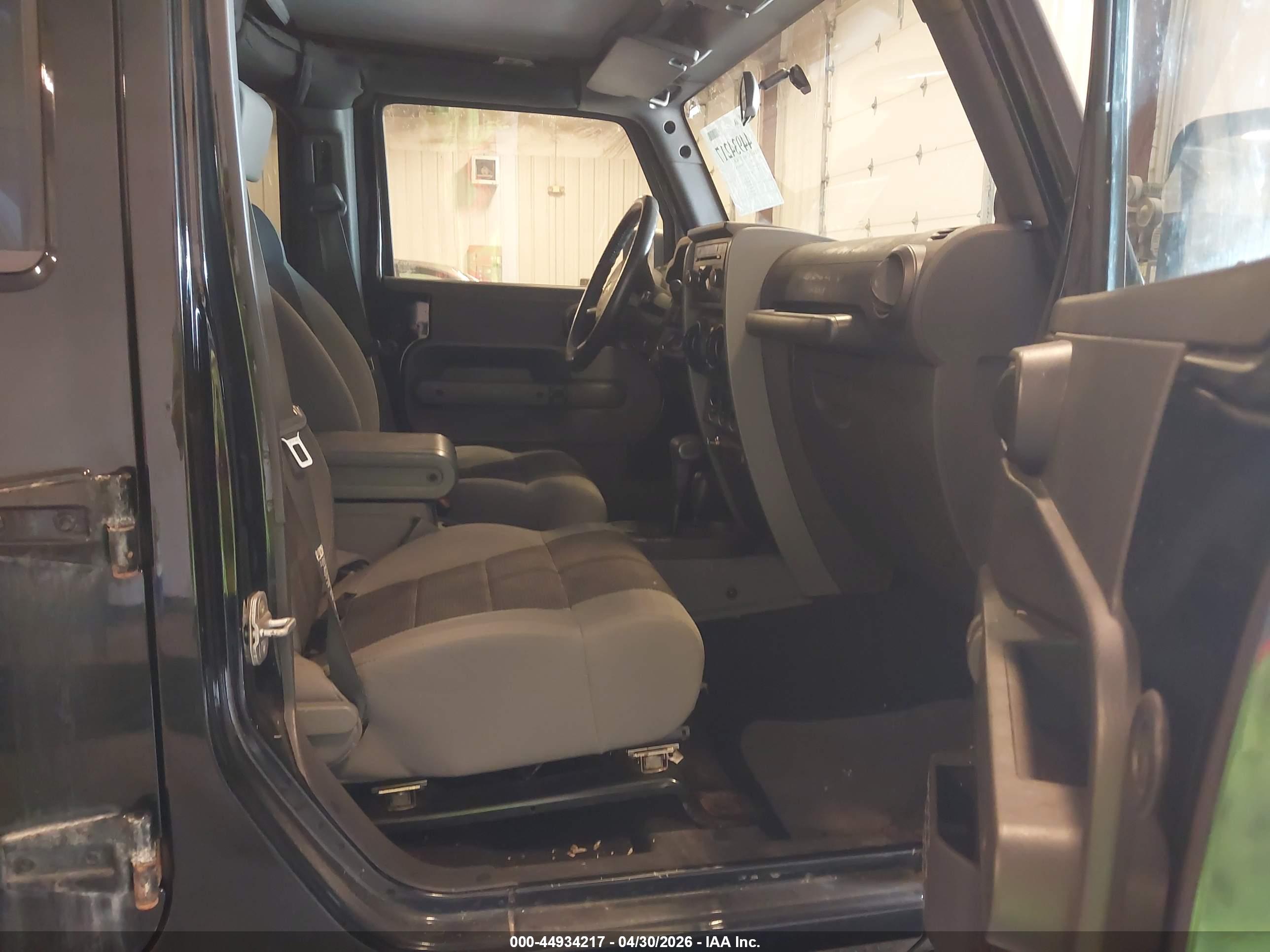 JEEP WRANGLER image 5