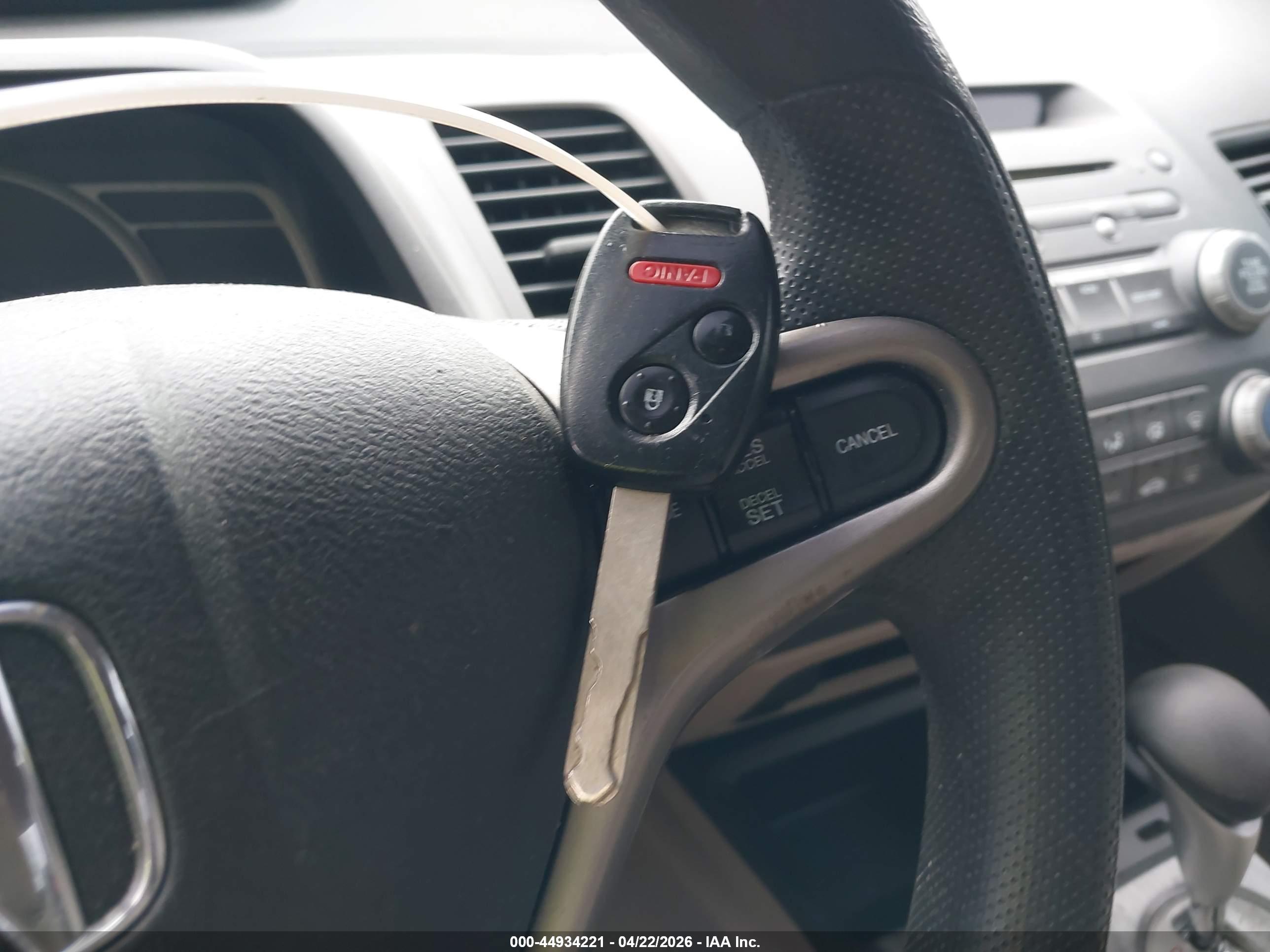 HONDA CIVIC image 11