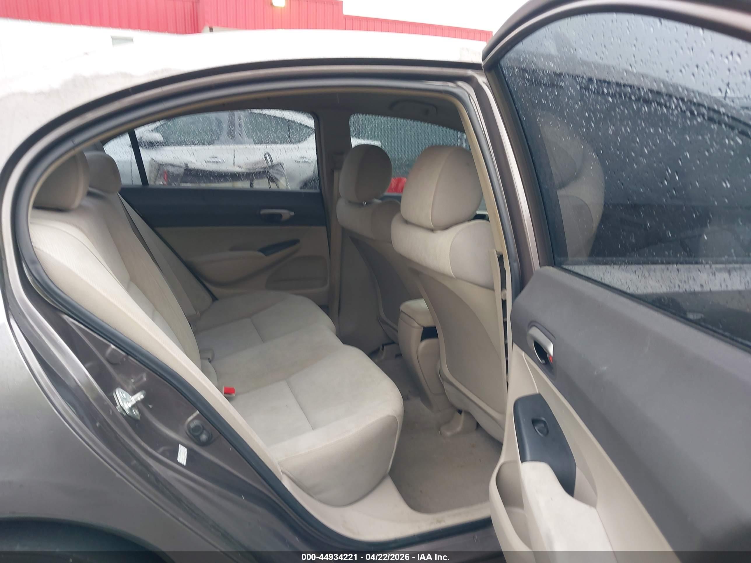 HONDA CIVIC image 8