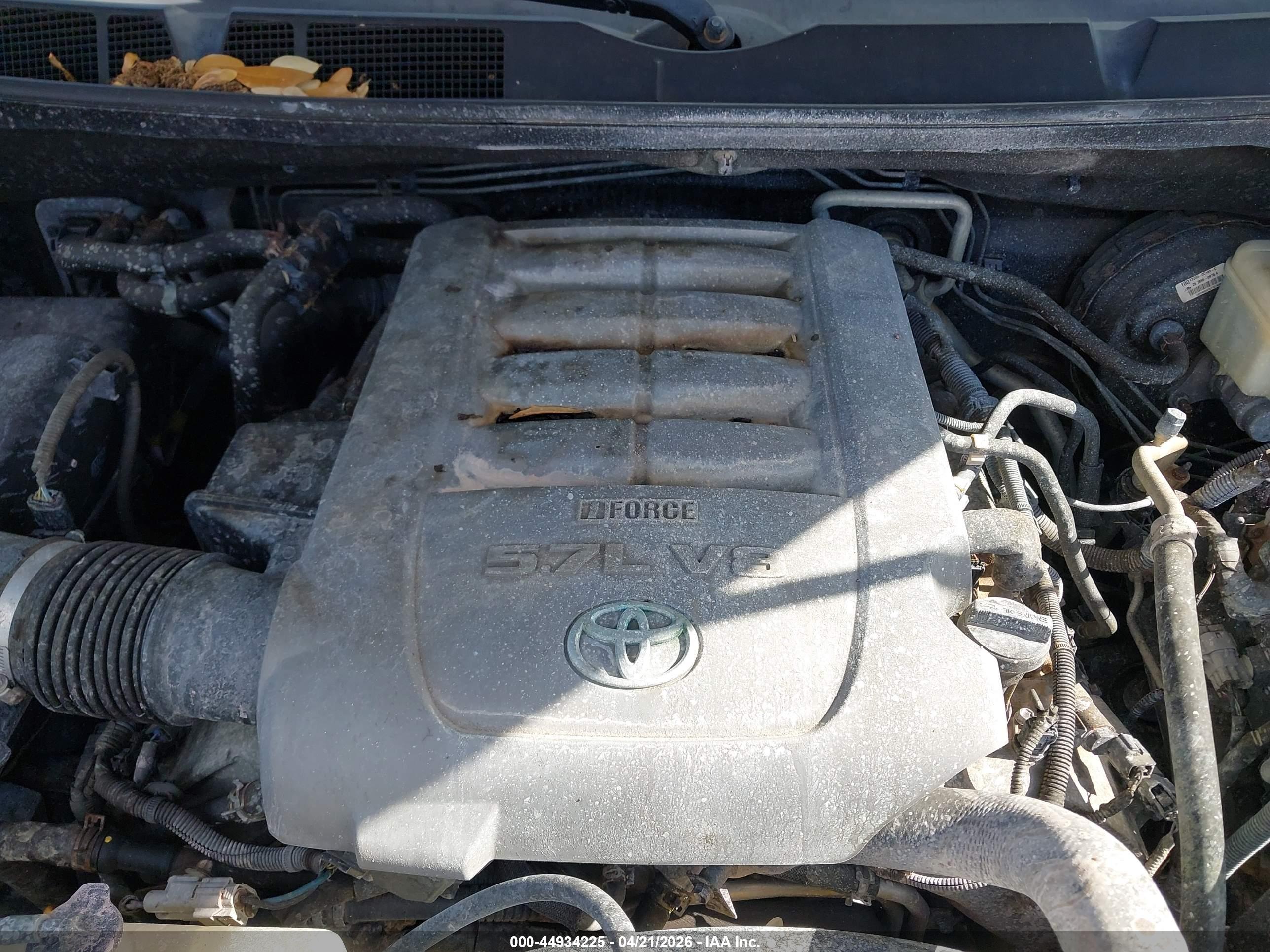 TOYOTA SEQUOIA image 10