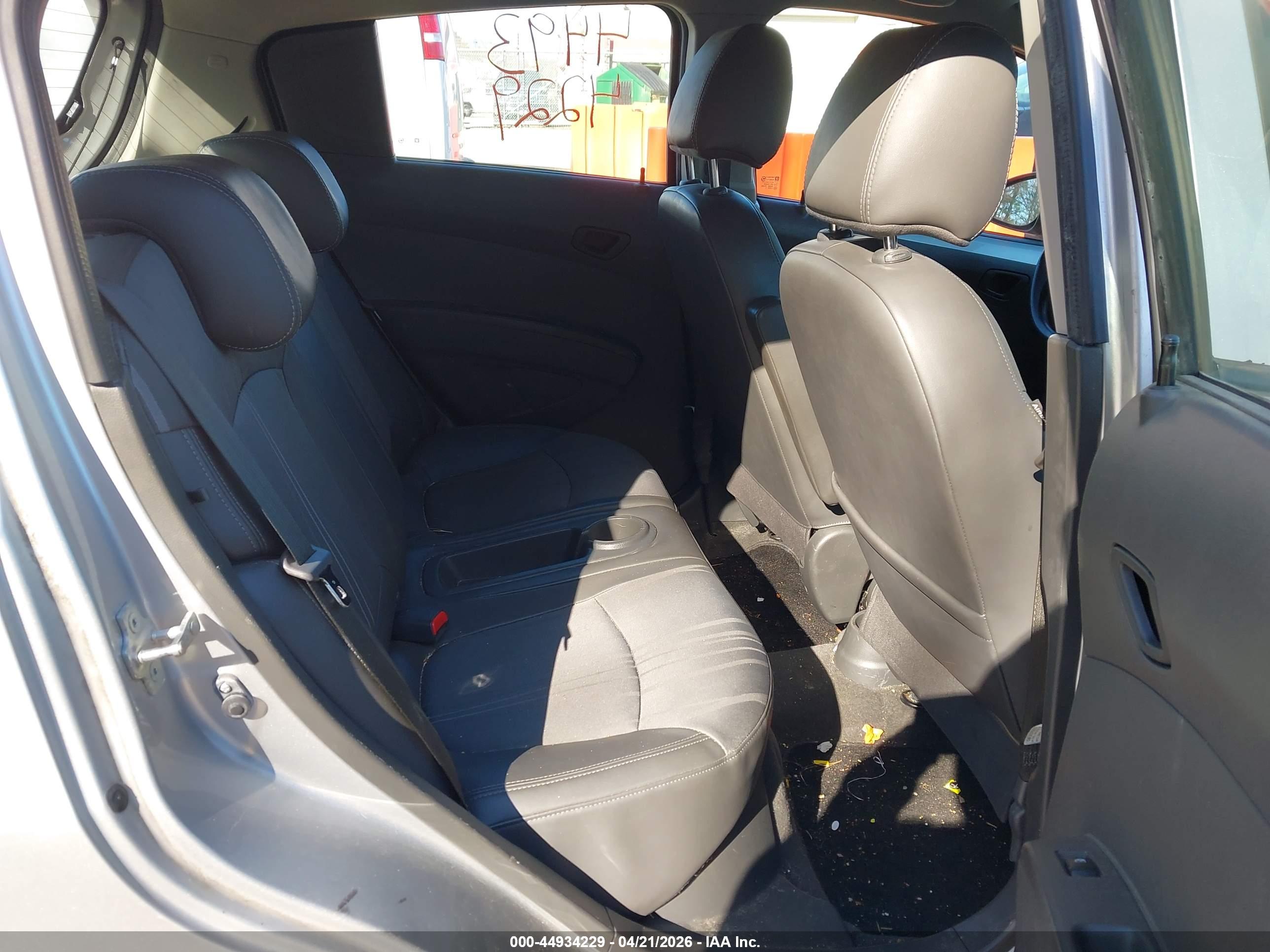 CHEVROLET SPARK image 8