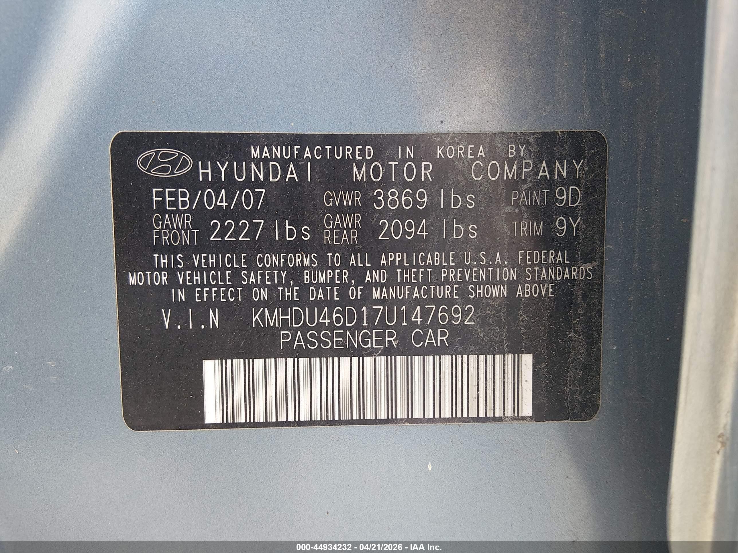 HYUNDAI ELANTRA image 9