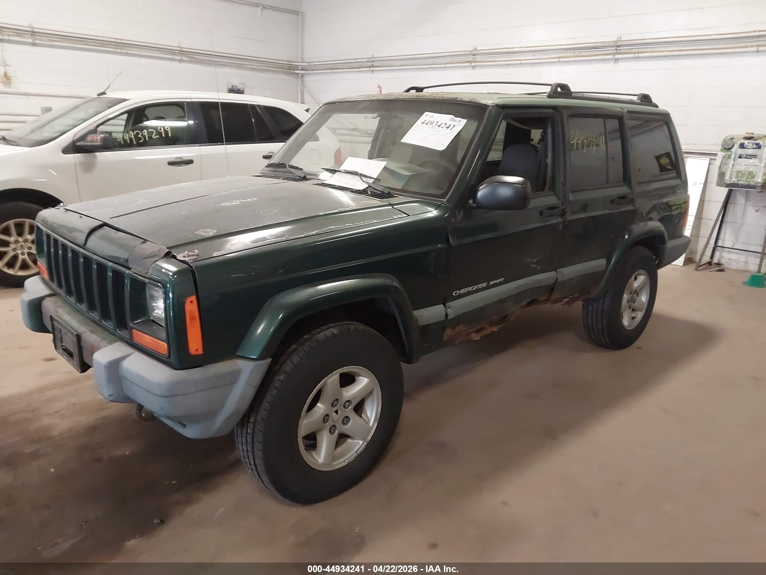 JEEP CHEROKEE image 2