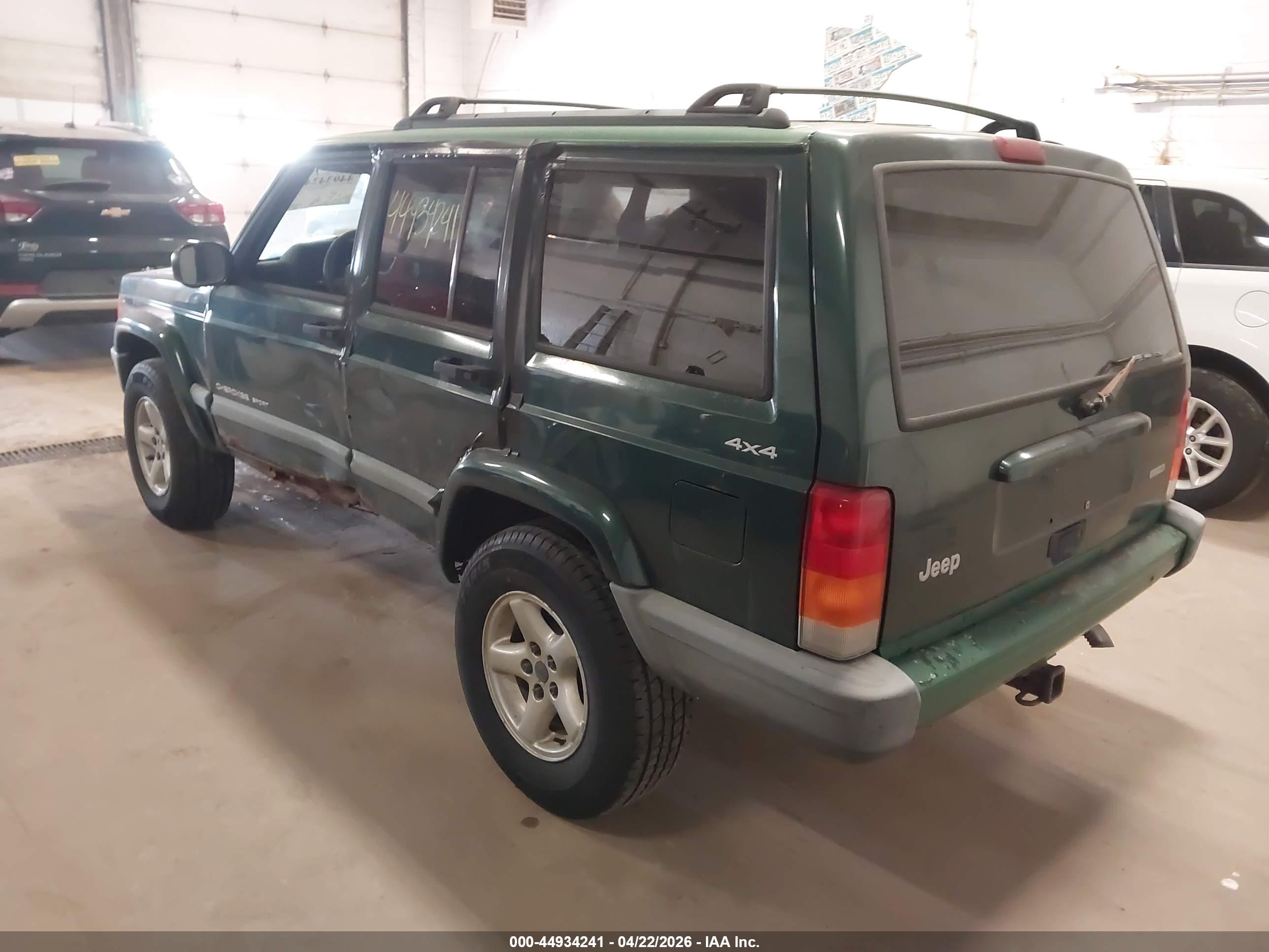 JEEP CHEROKEE image 3