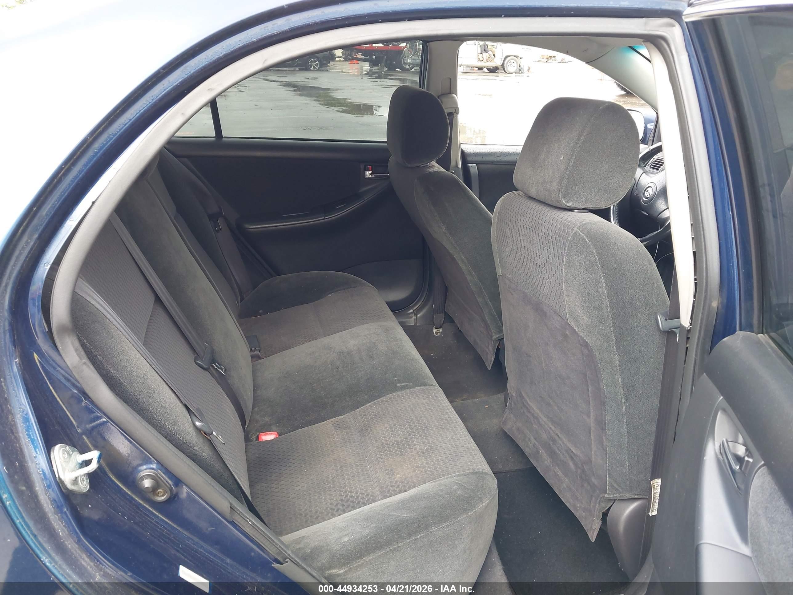 TOYOTA COROLLA image 8