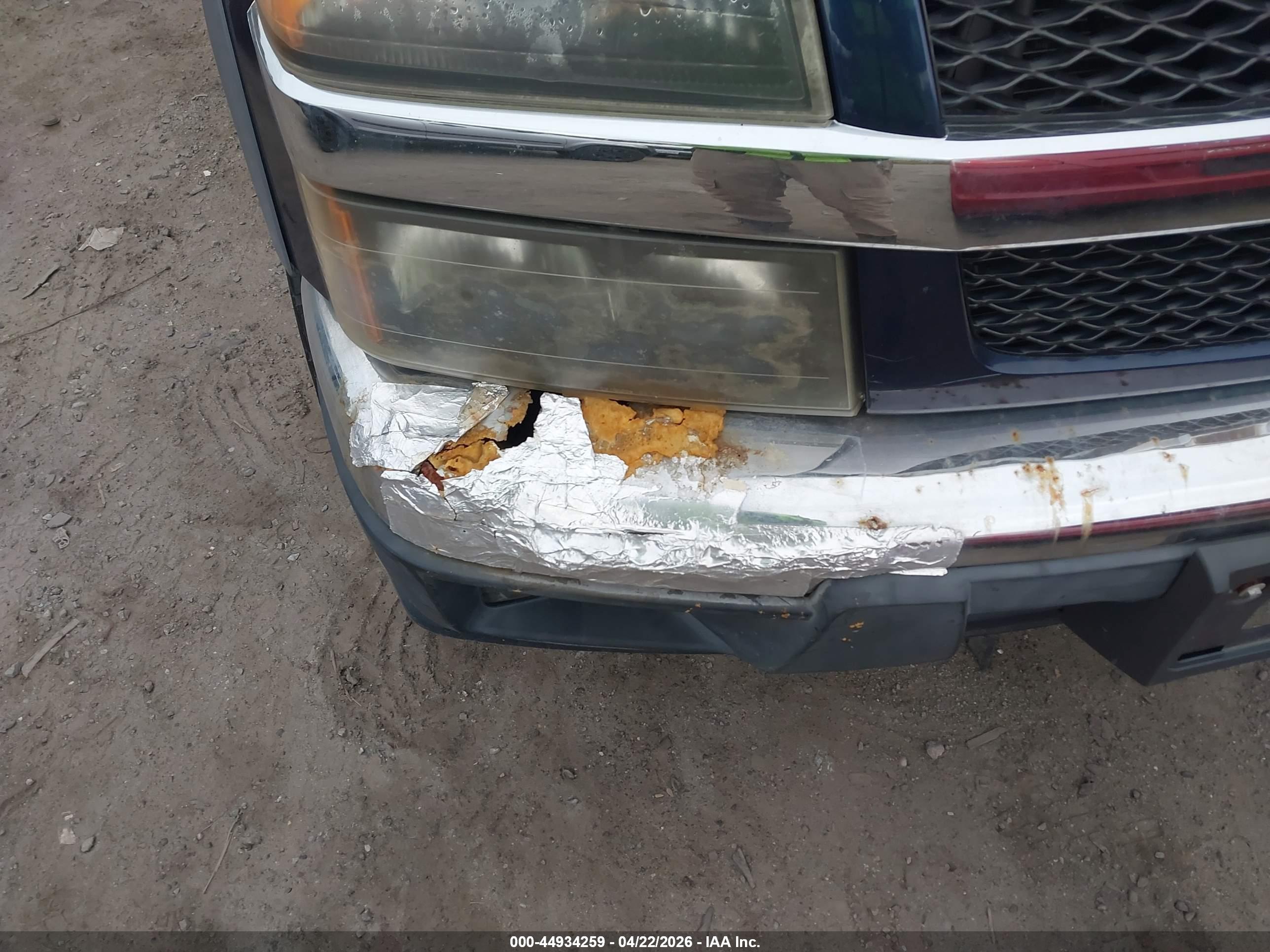 CHEVROLET COLORADO image 6