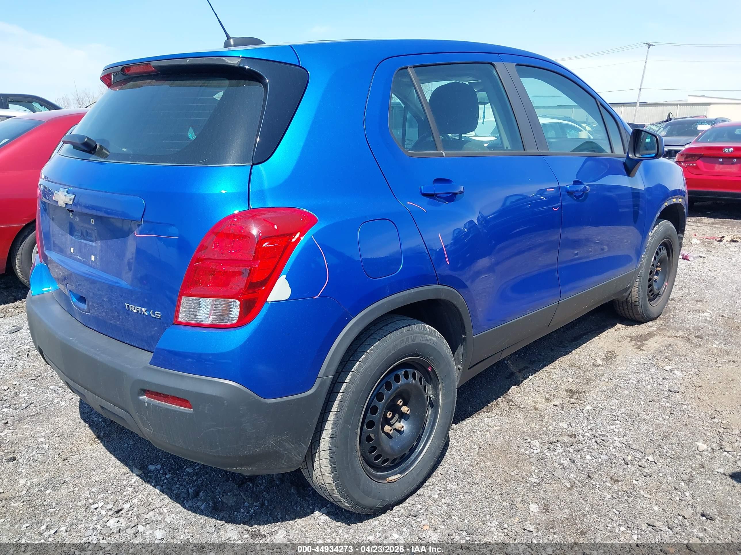 CHEVROLET TRAX image 4