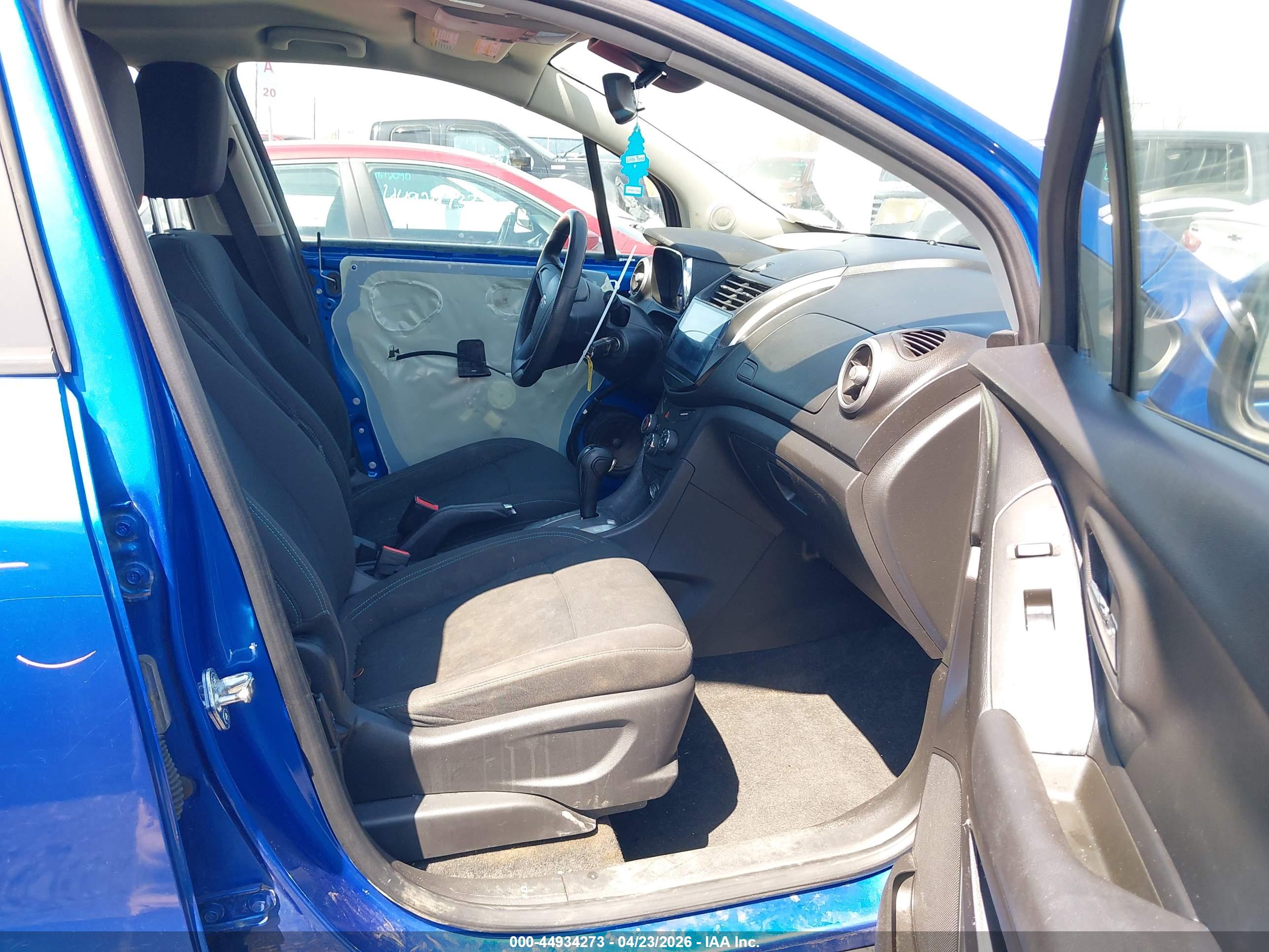 CHEVROLET TRAX image 5