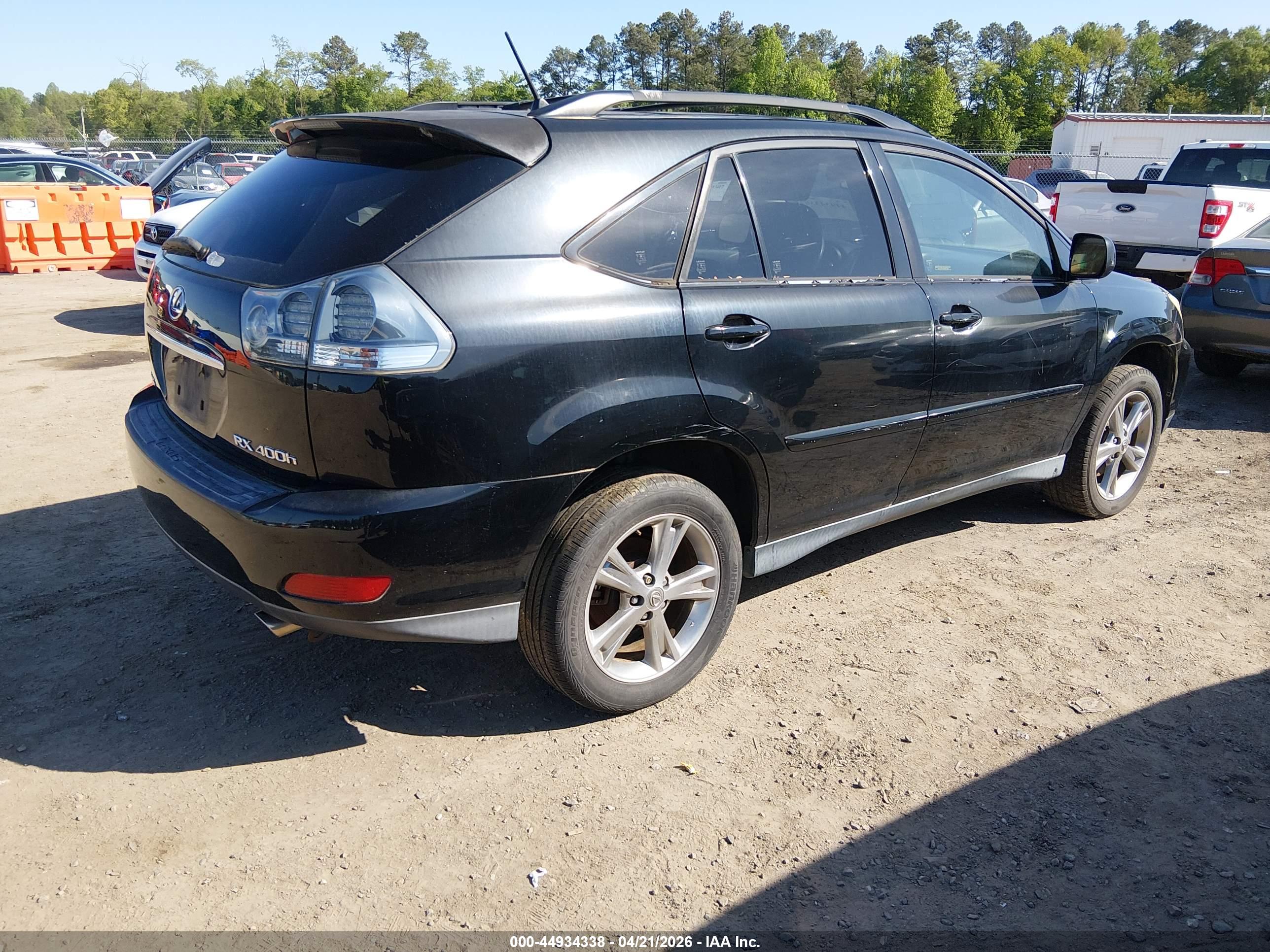 LEXUS RX image 4