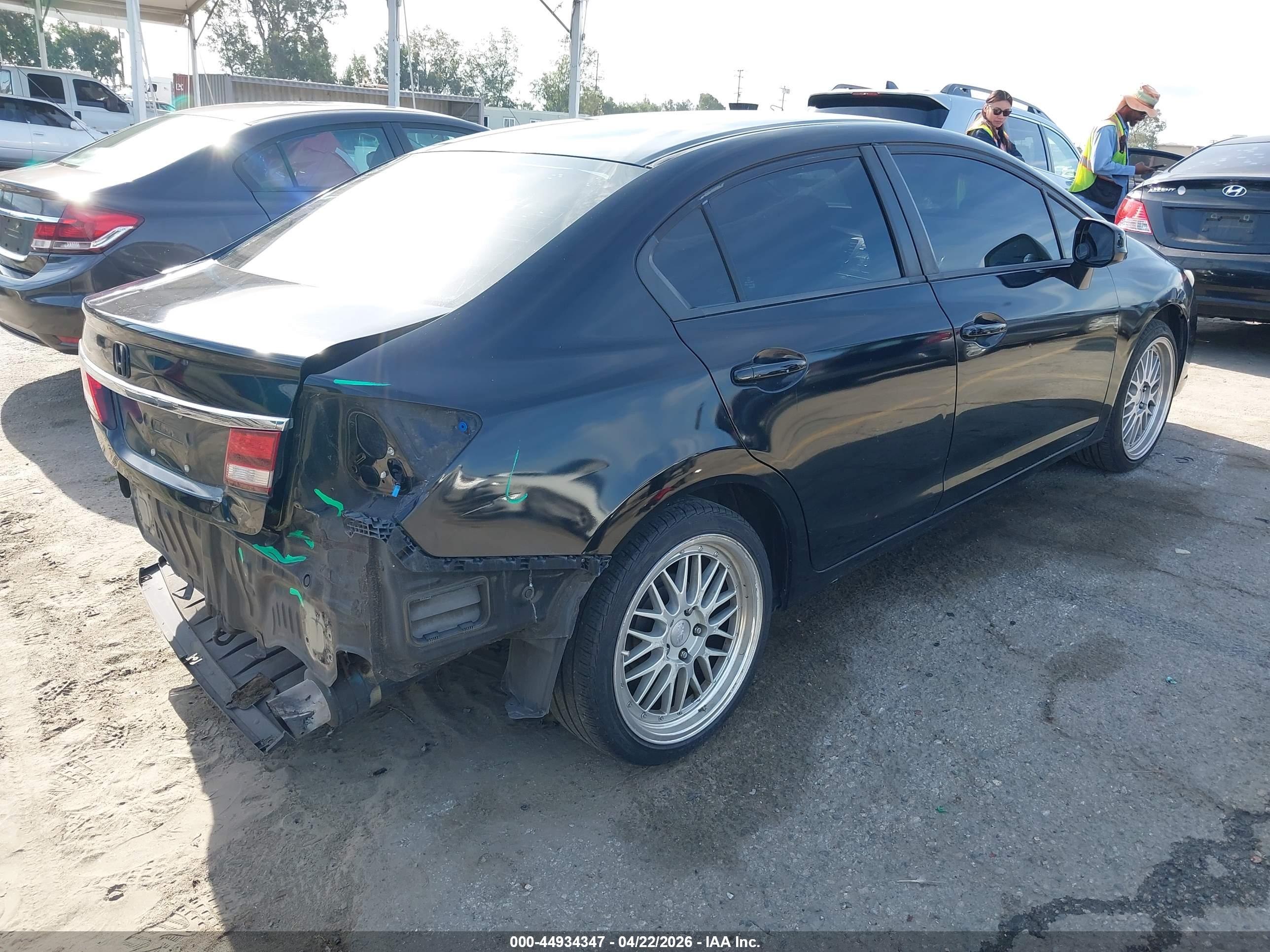 HONDA CIVIC image 4