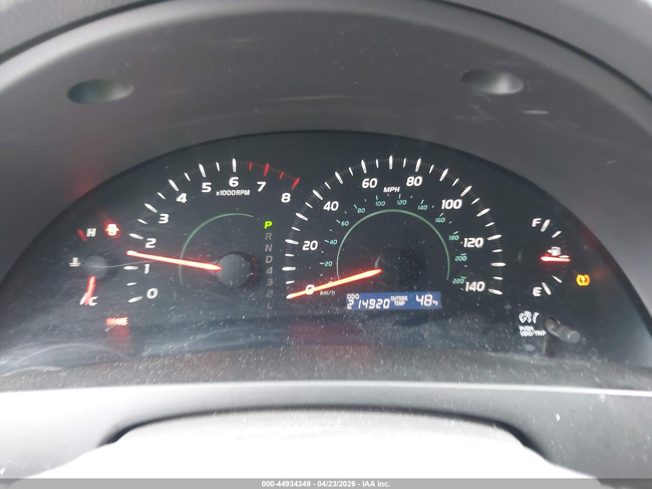 TOYOTA CAMRY image 7