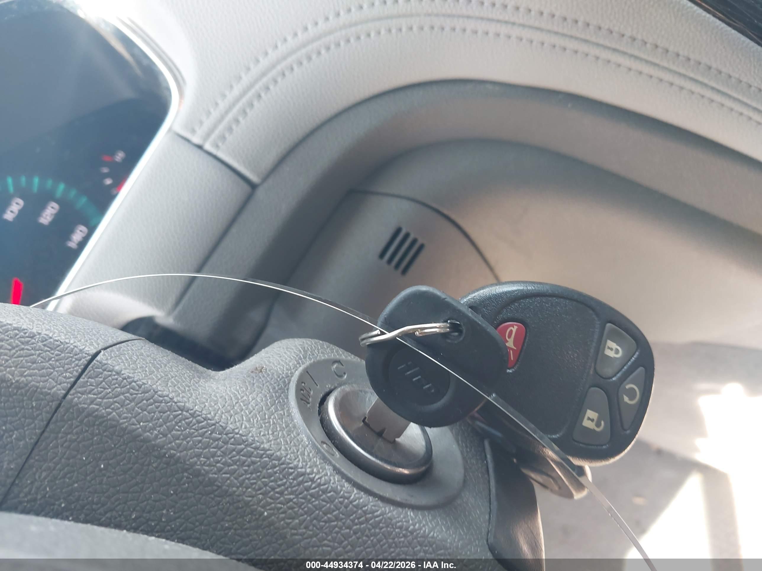 CHEVROLET TRAVERSE image 11