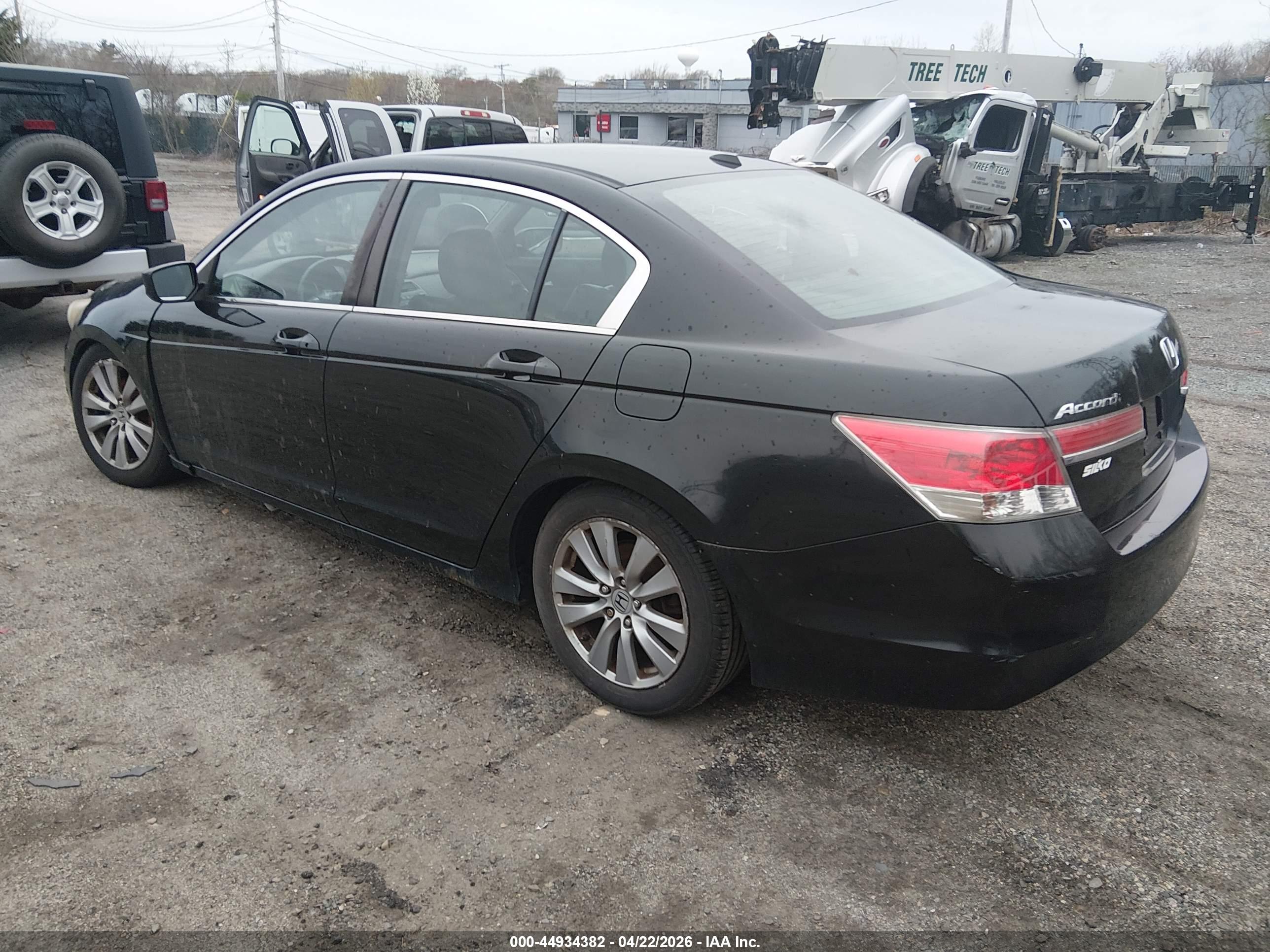 HONDA ACCORD image 3