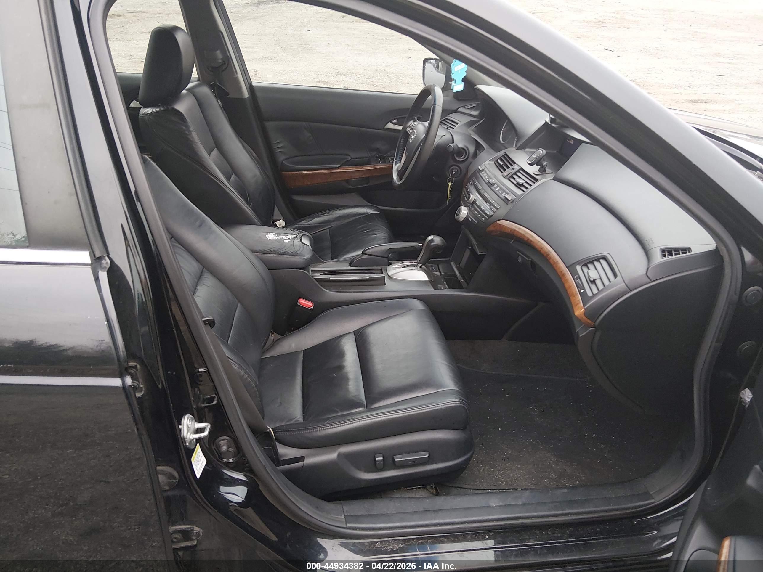 HONDA ACCORD image 5