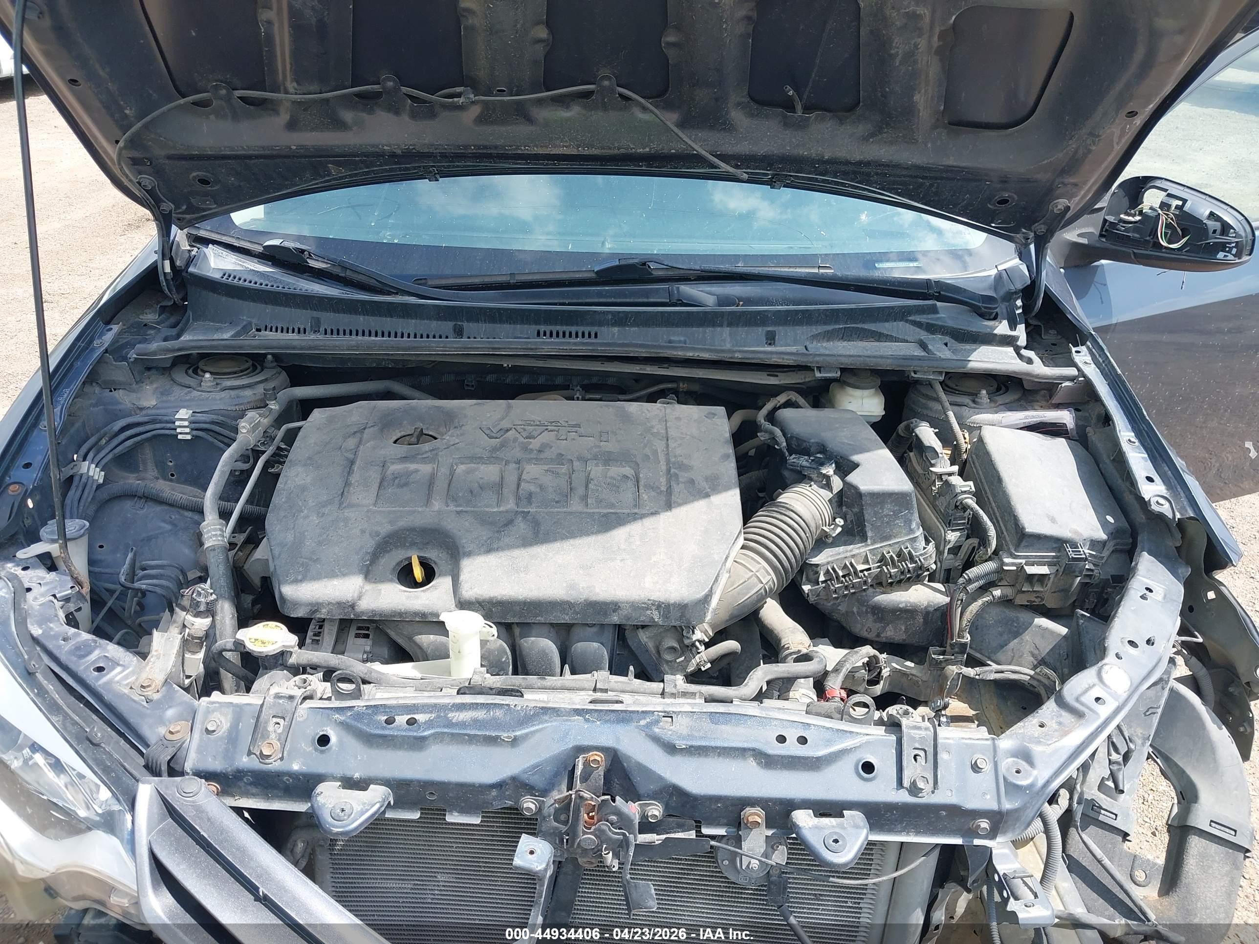 TOYOTA COROLLA image 10