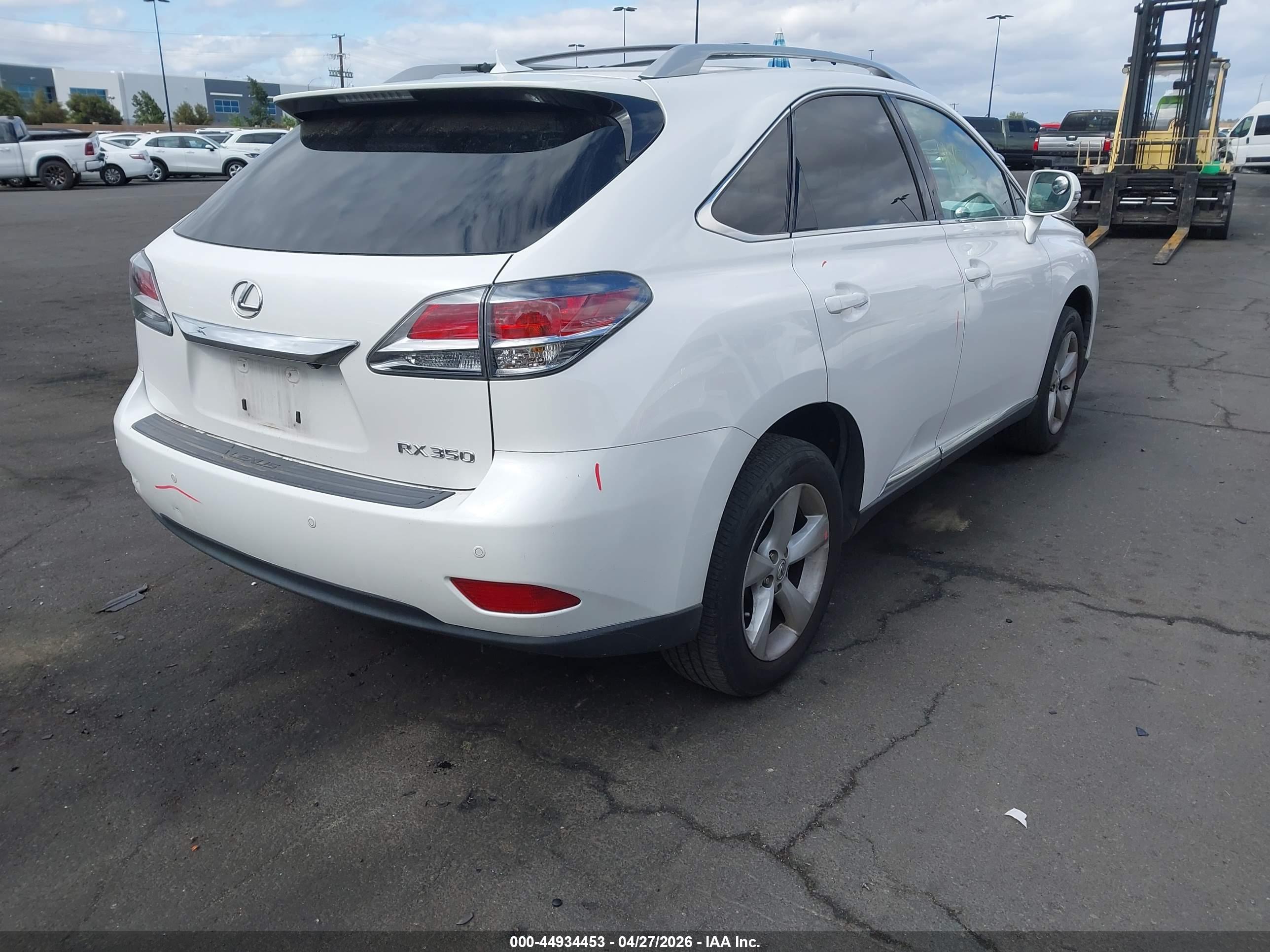 LEXUS RX image 4