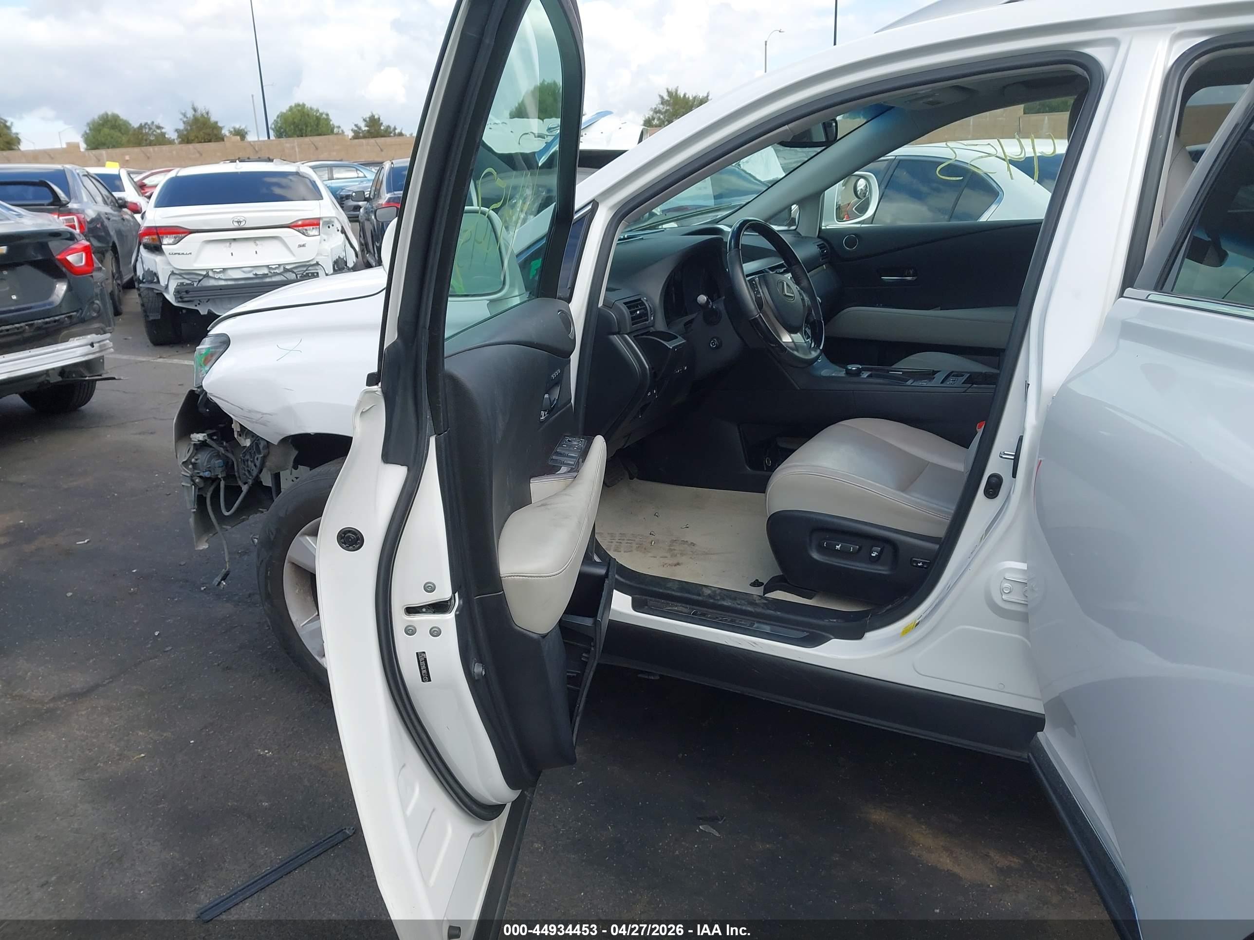 LEXUS RX image 5