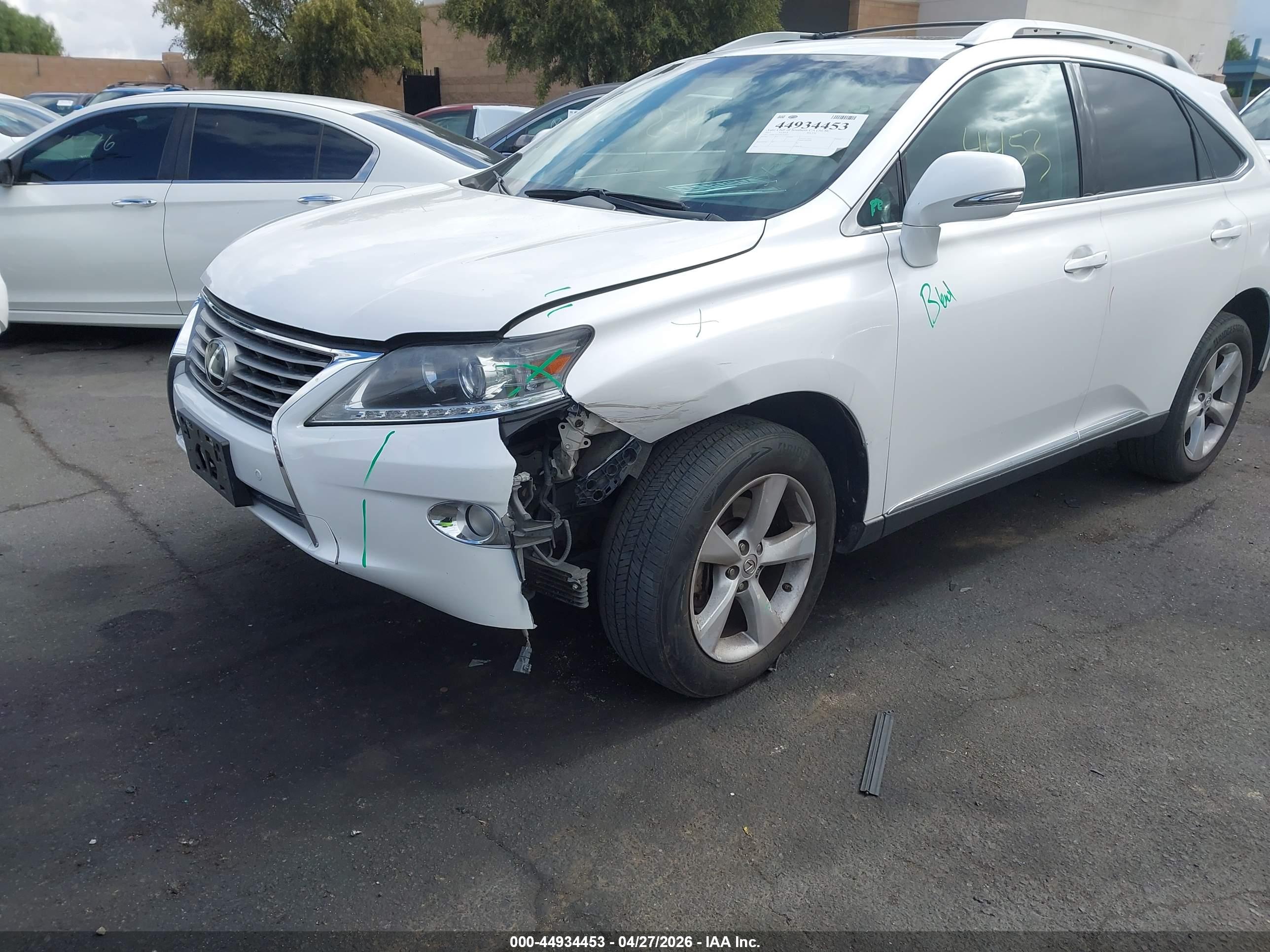 LEXUS RX image 6