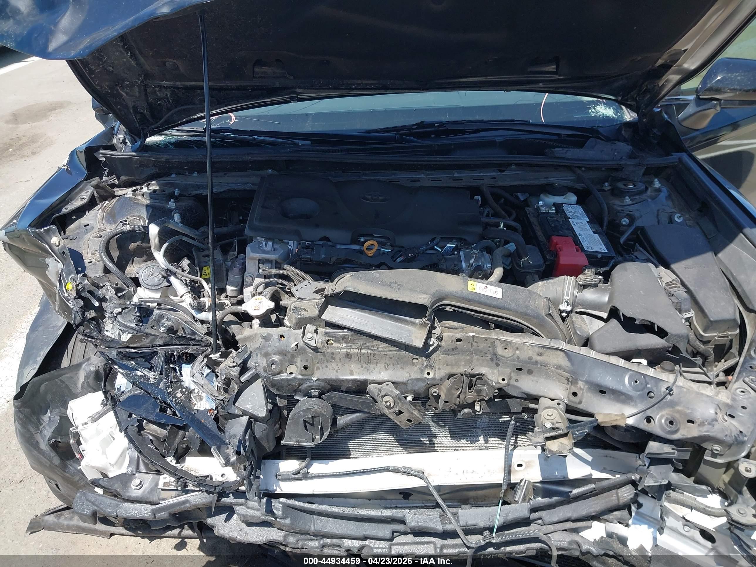 TOYOTA CAMRY image 10