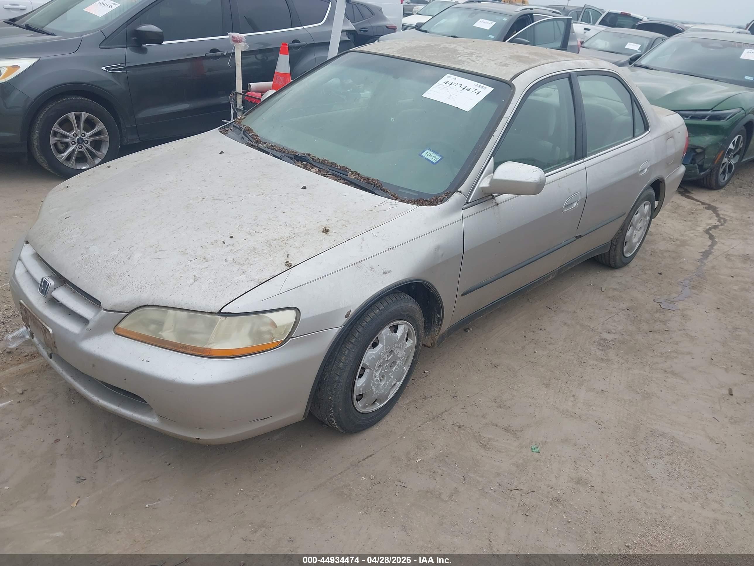 HONDA ACCORD image 2