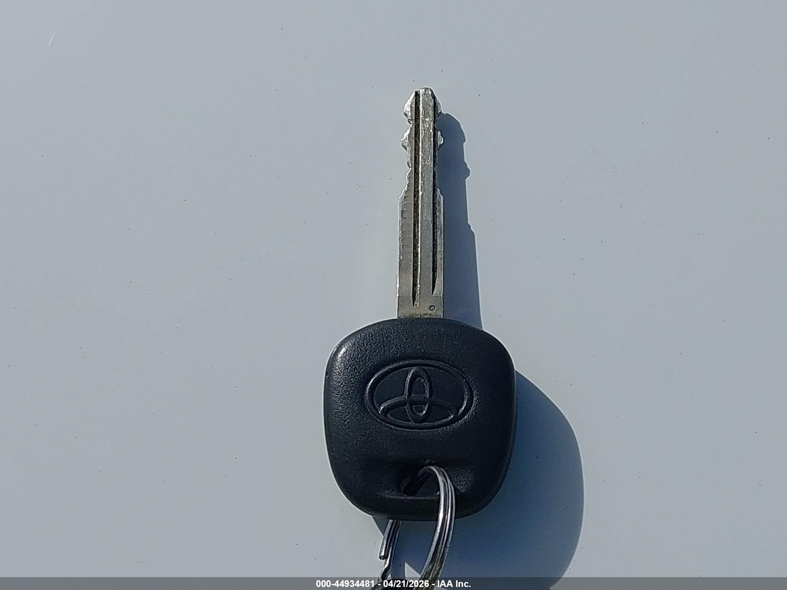 TOYOTA 4RUNNER image 11