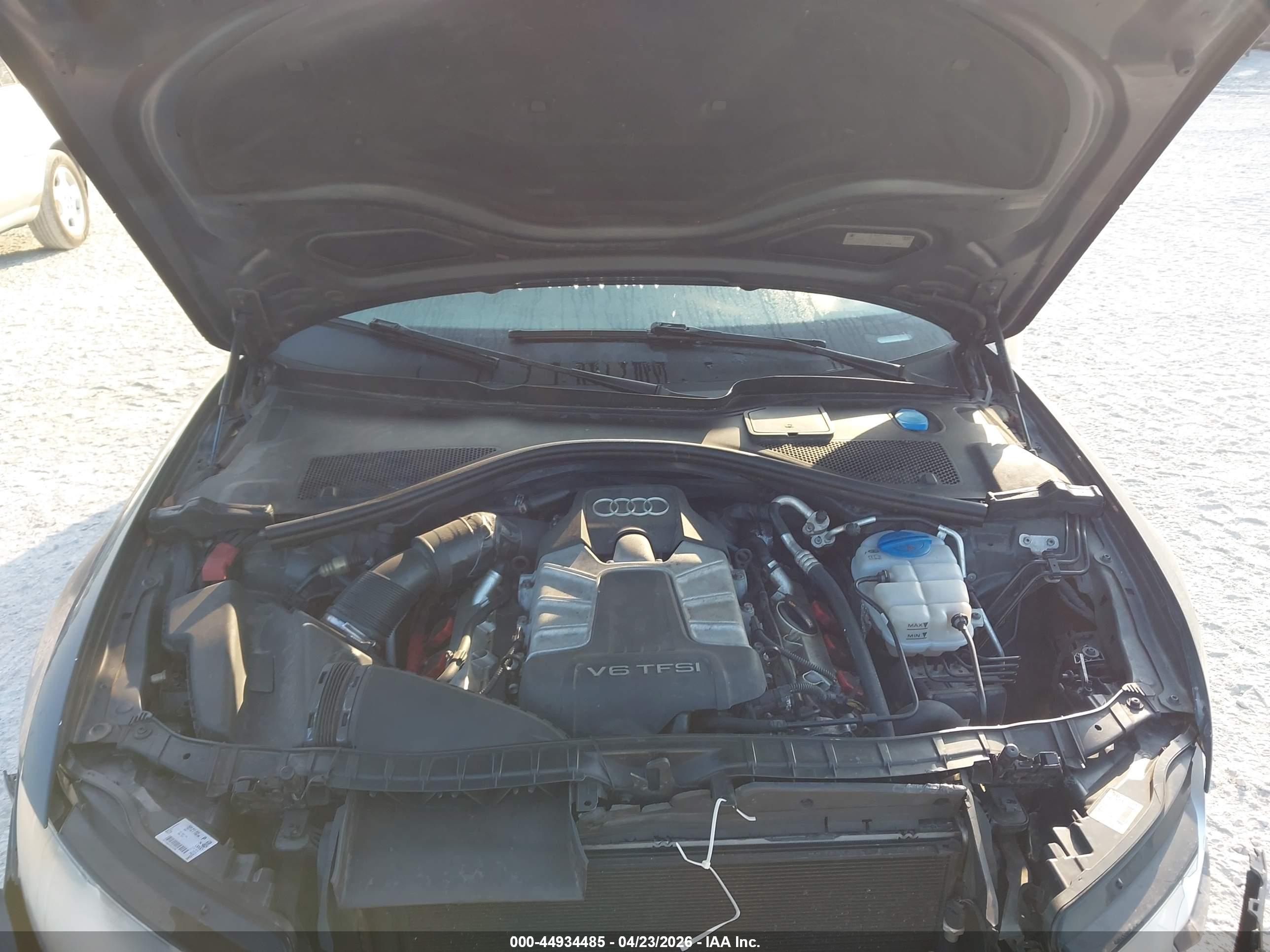 AUDI A6 image 10