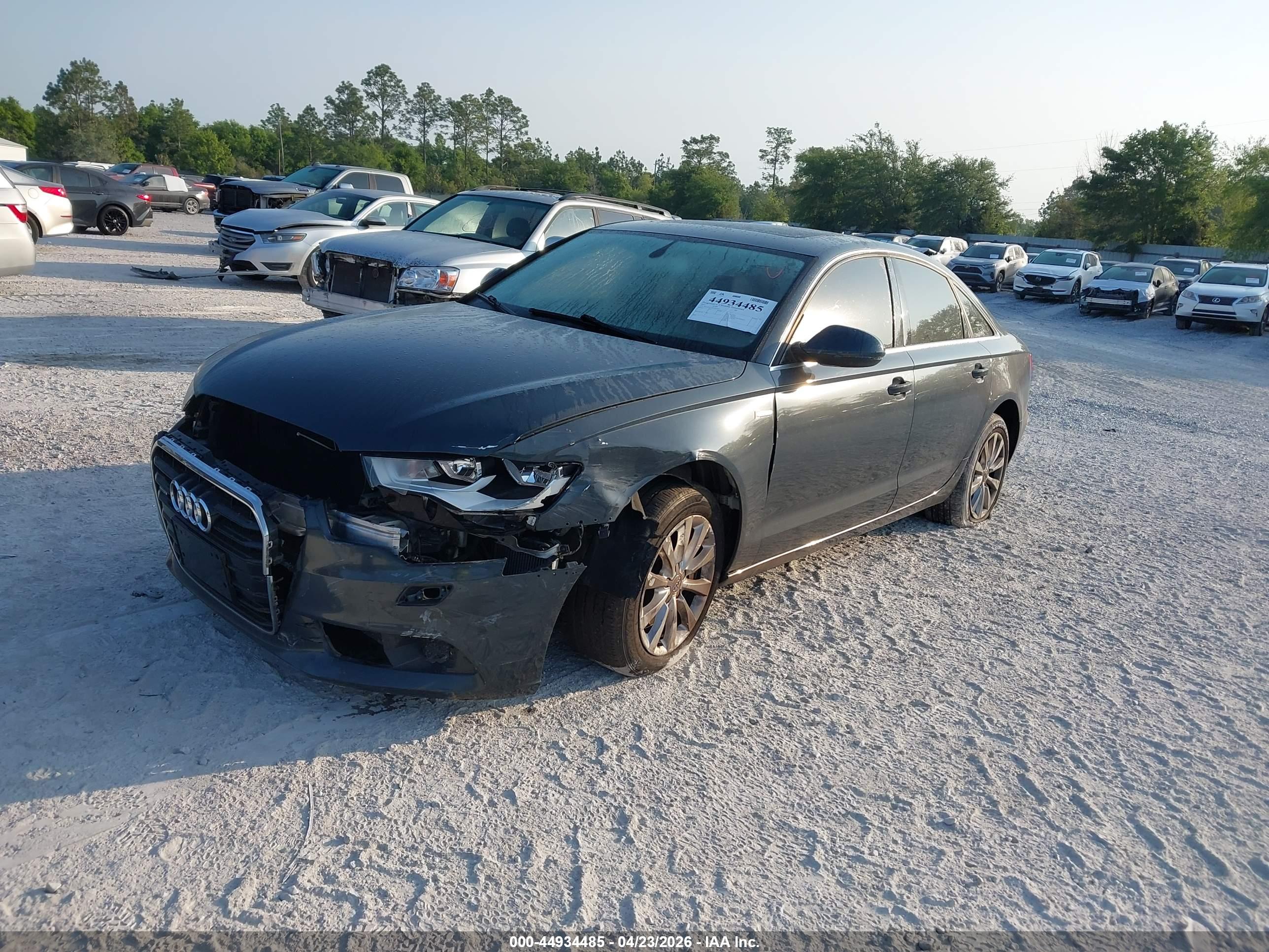 AUDI A6 image 2