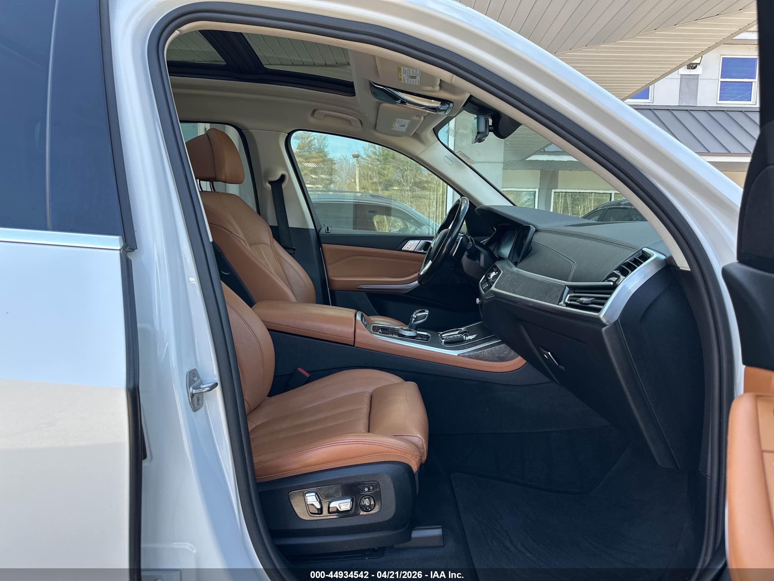 BMW X7 image 5