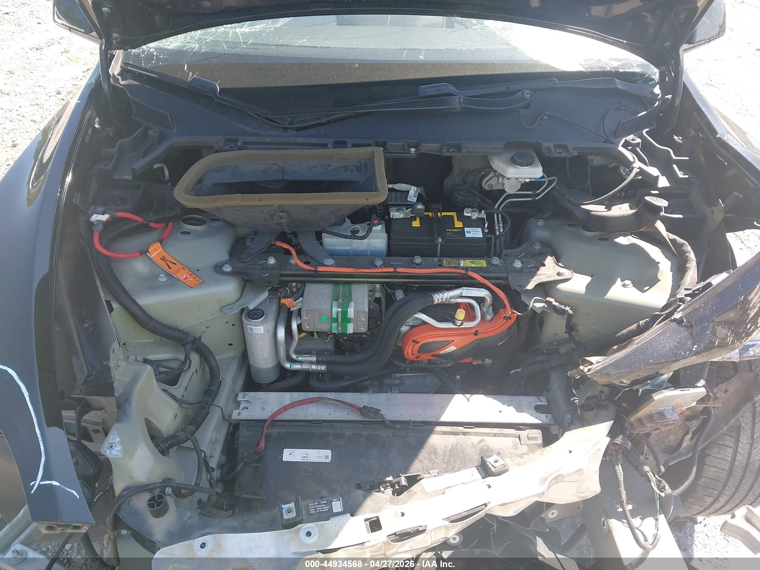 TESLA MODEL image 10