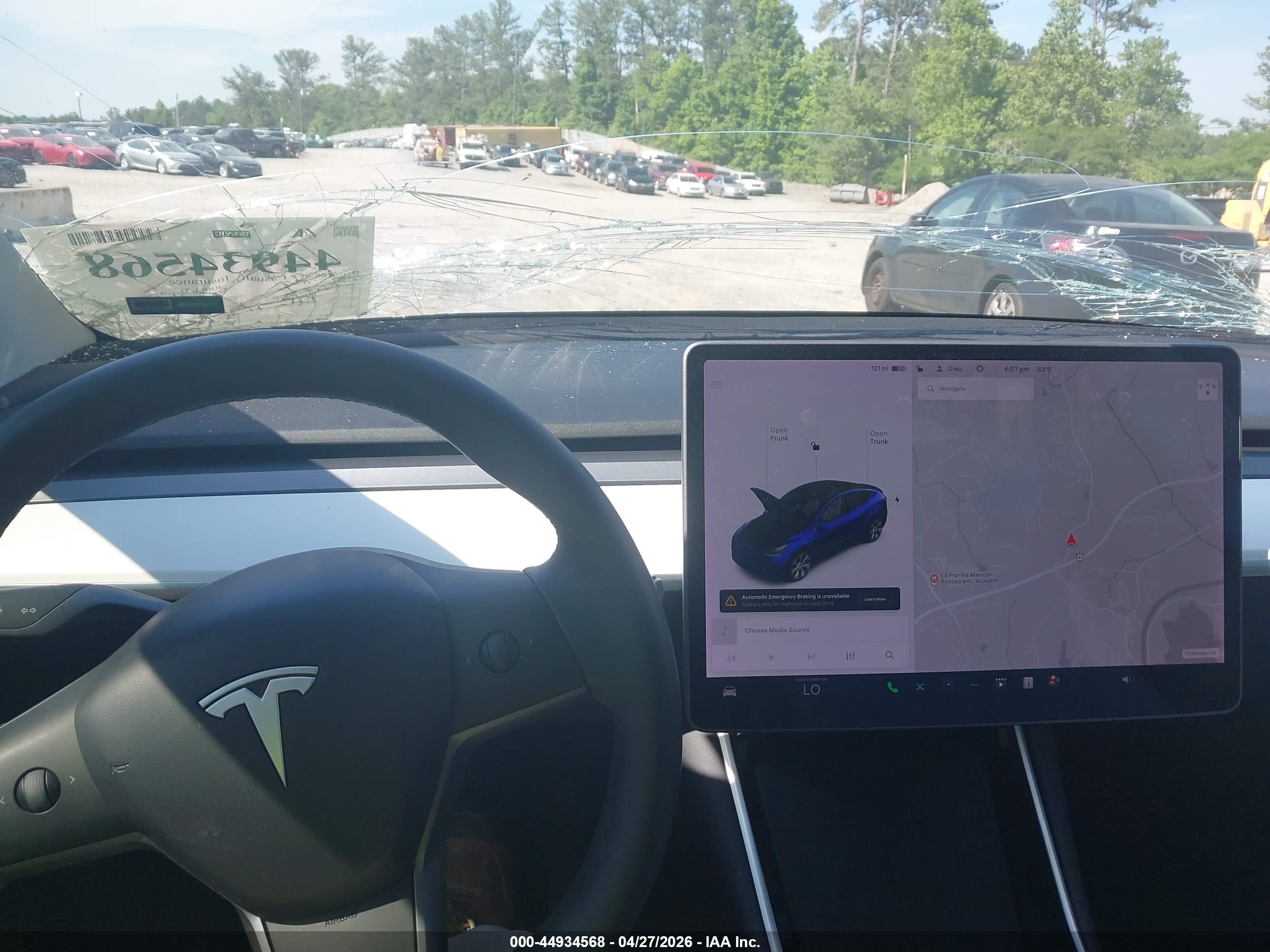TESLA MODEL image 7
