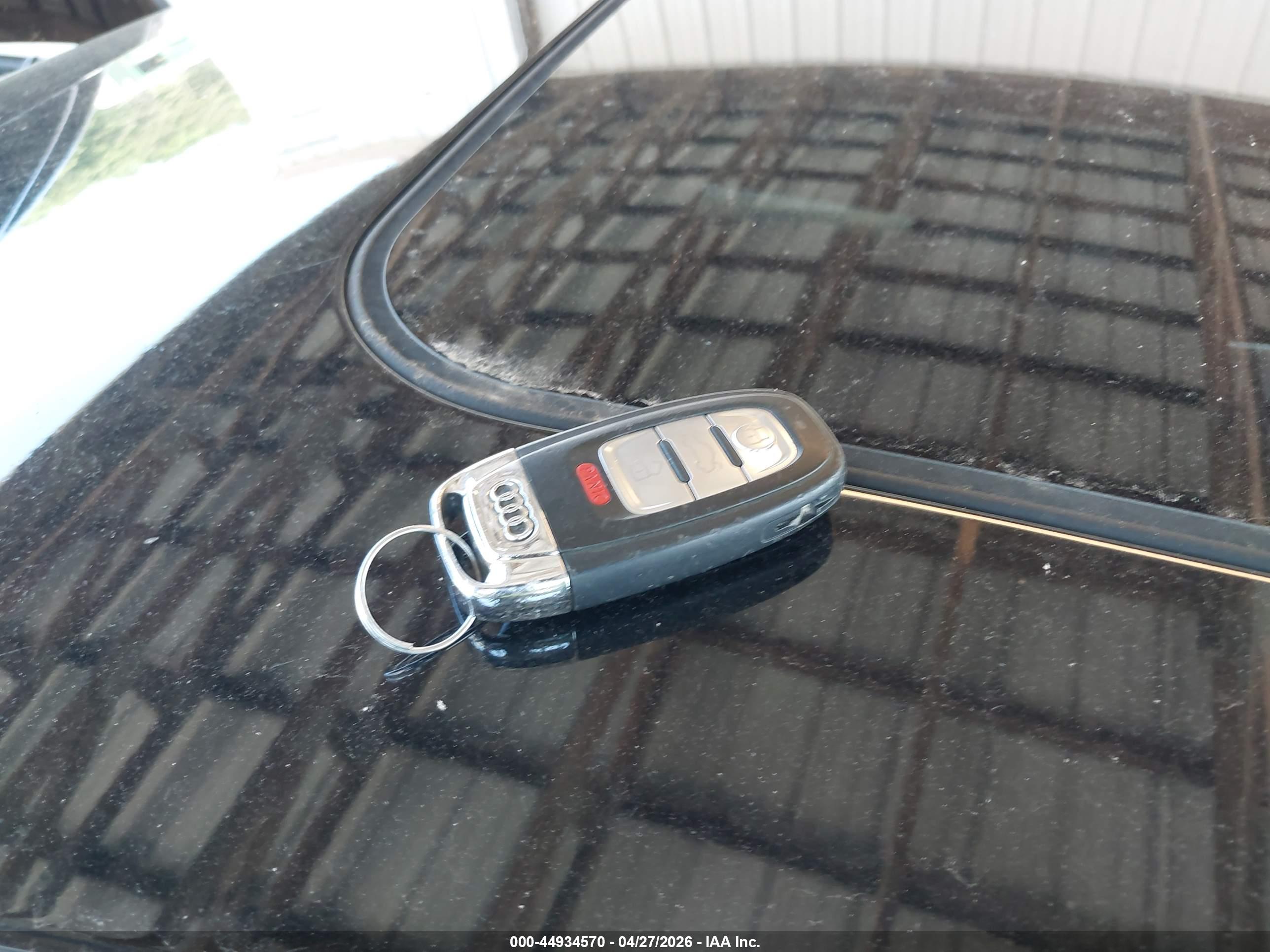 AUDI A4 image 11