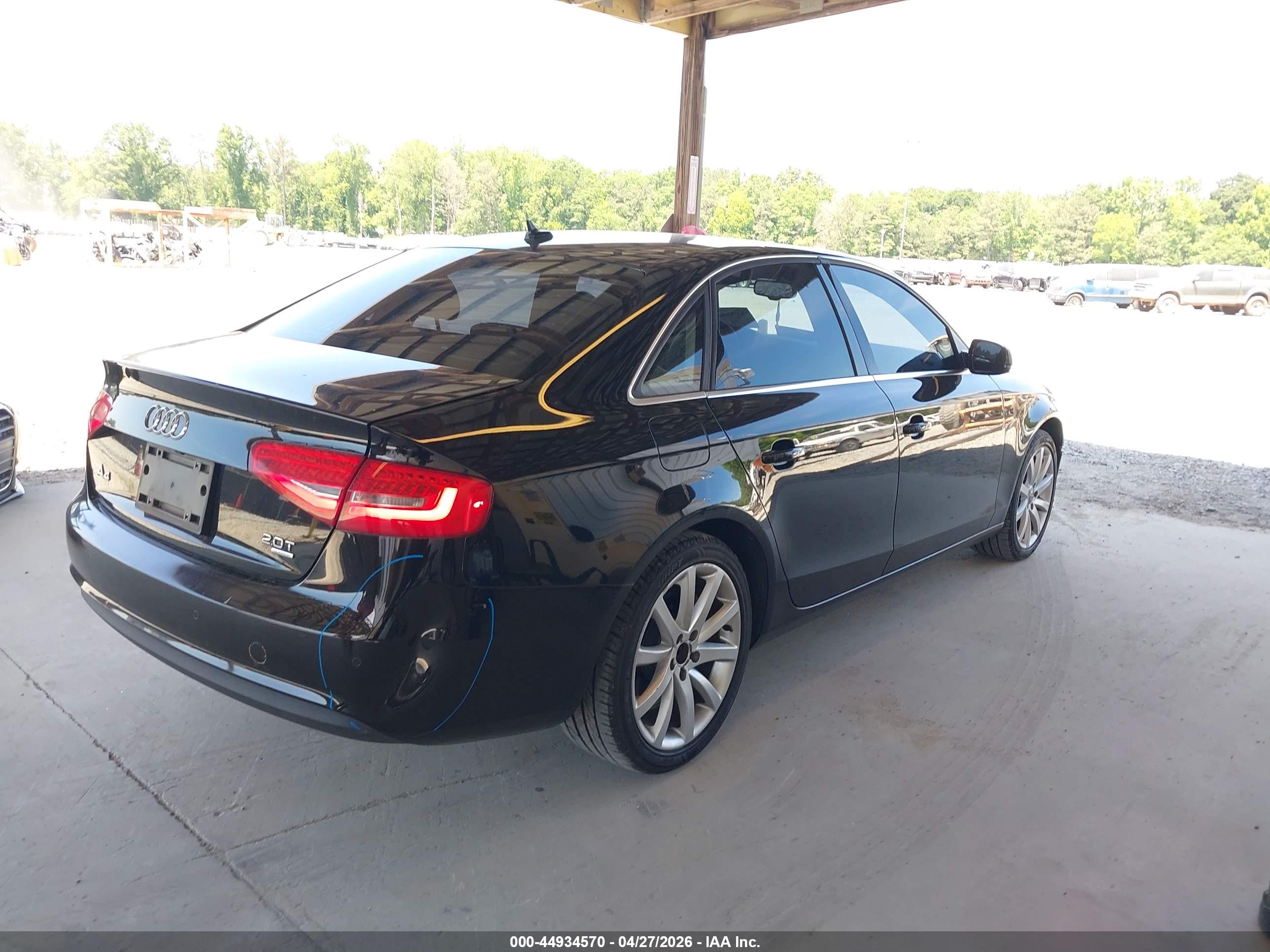 AUDI A4 image 4