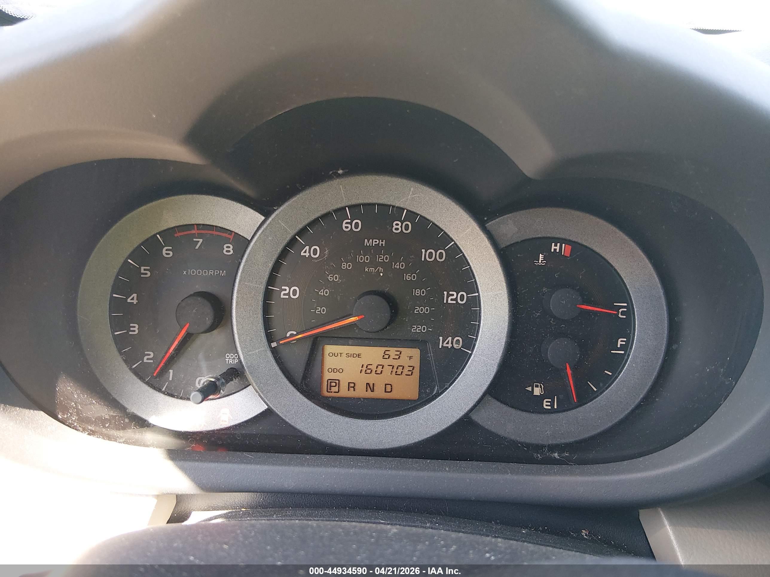 TOYOTA RAV4 image 7