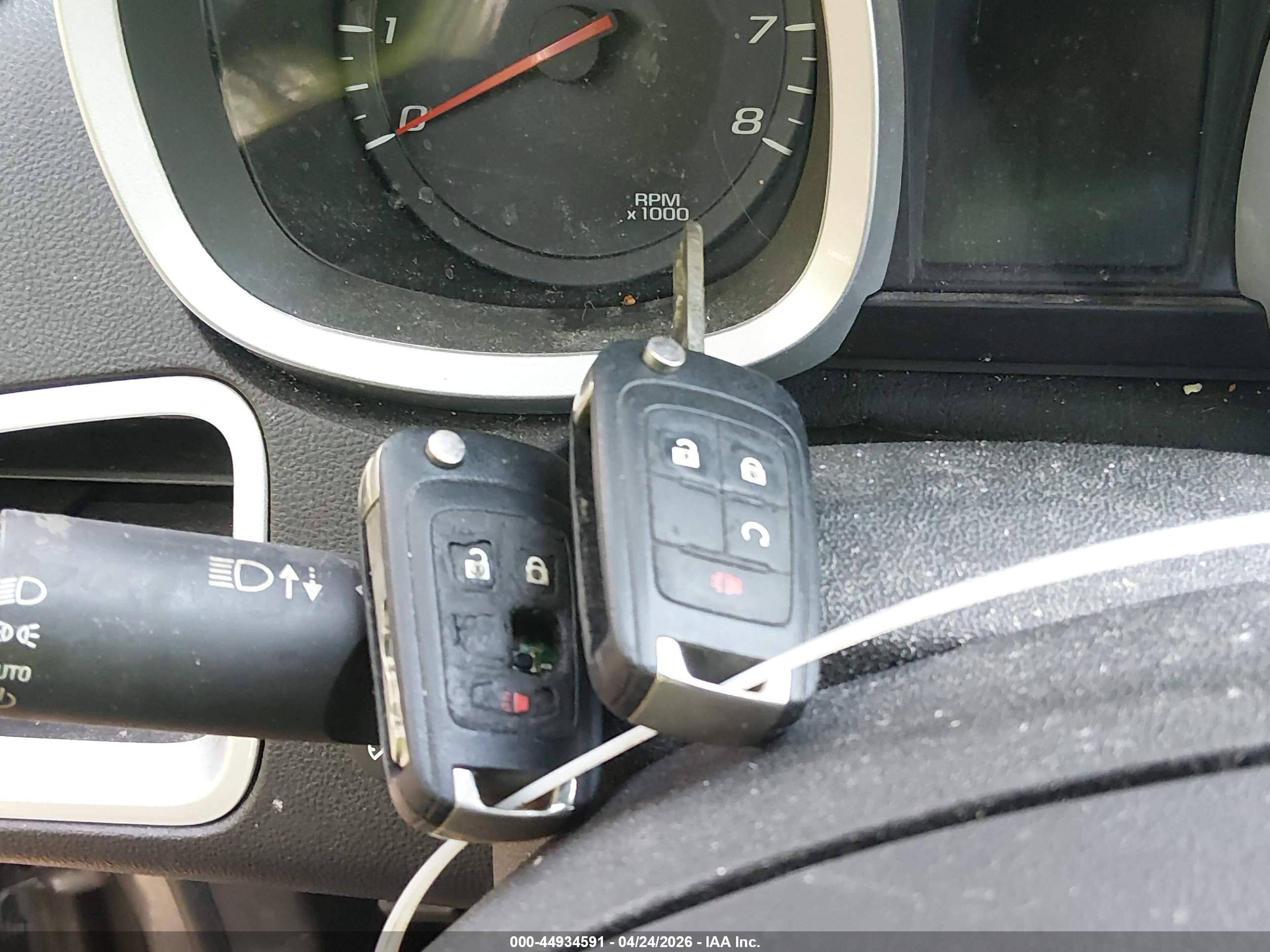 CHEVROLET EQUINOX image 11