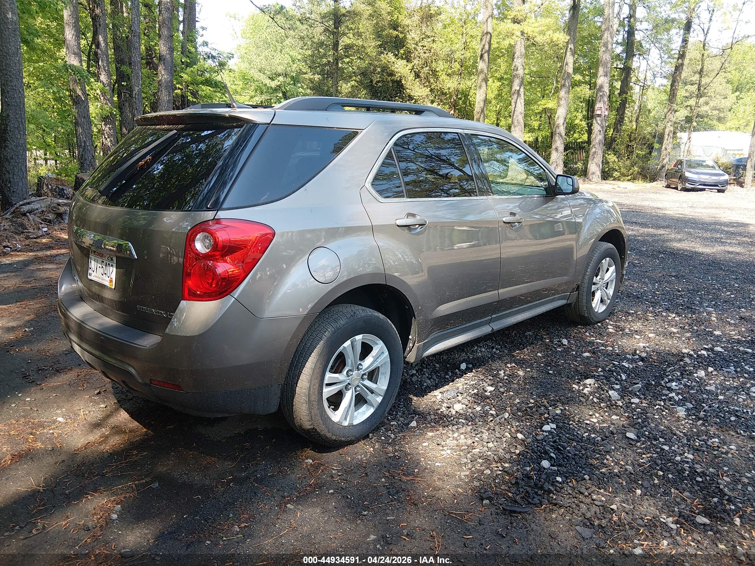 CHEVROLET EQUINOX image 4