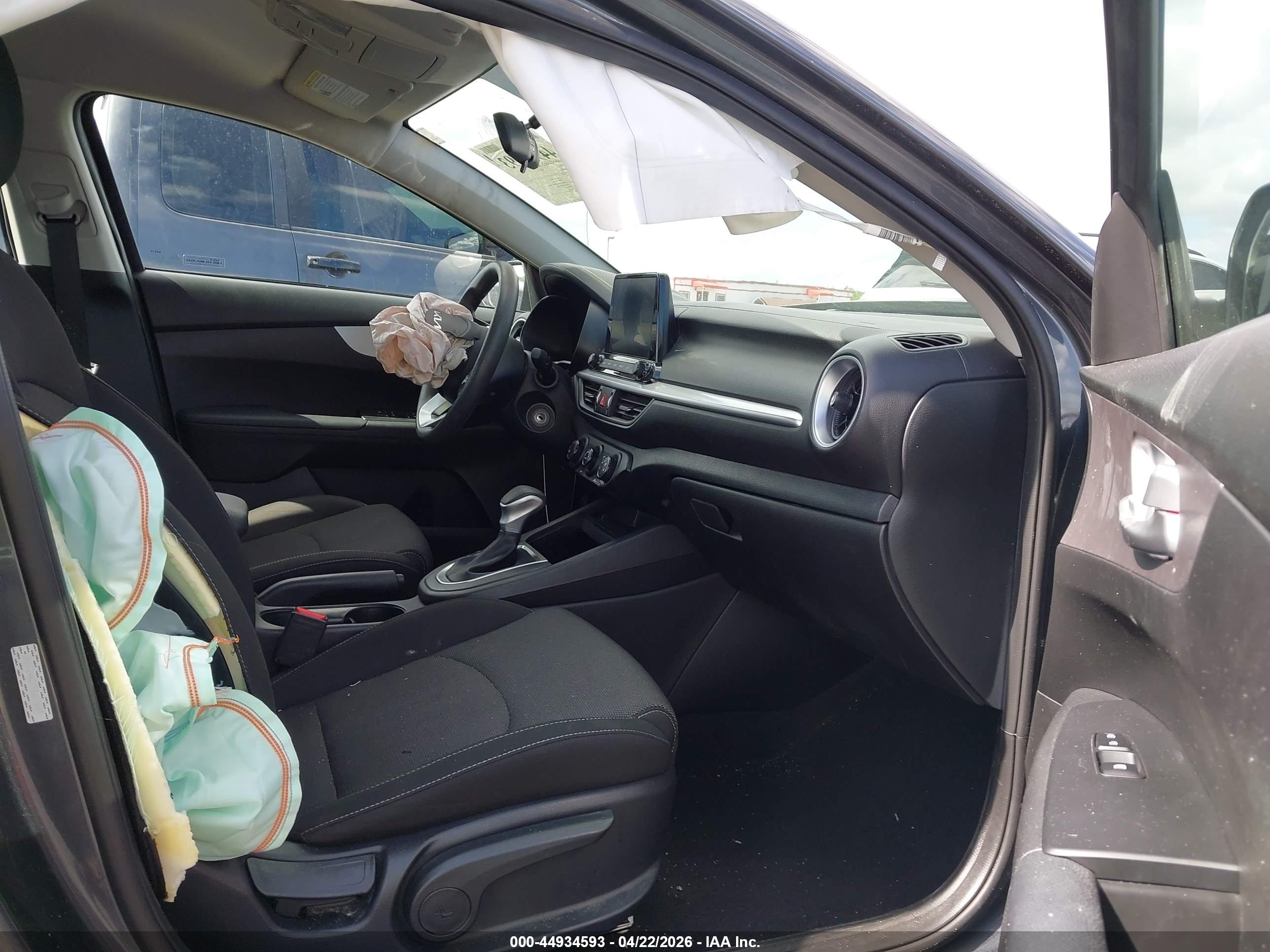 KIA FORTE image 5