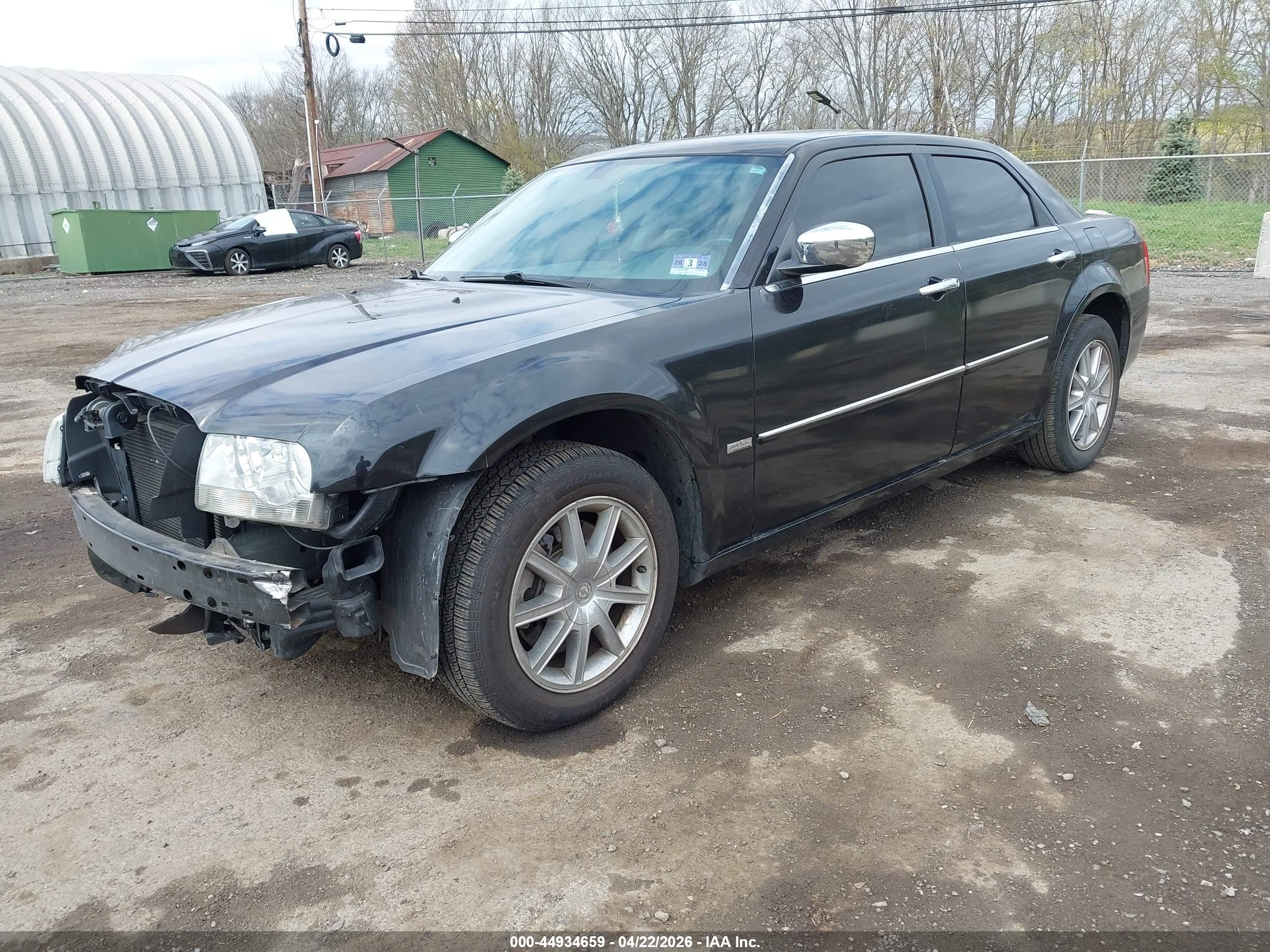 CHRYSLER 300 image 2