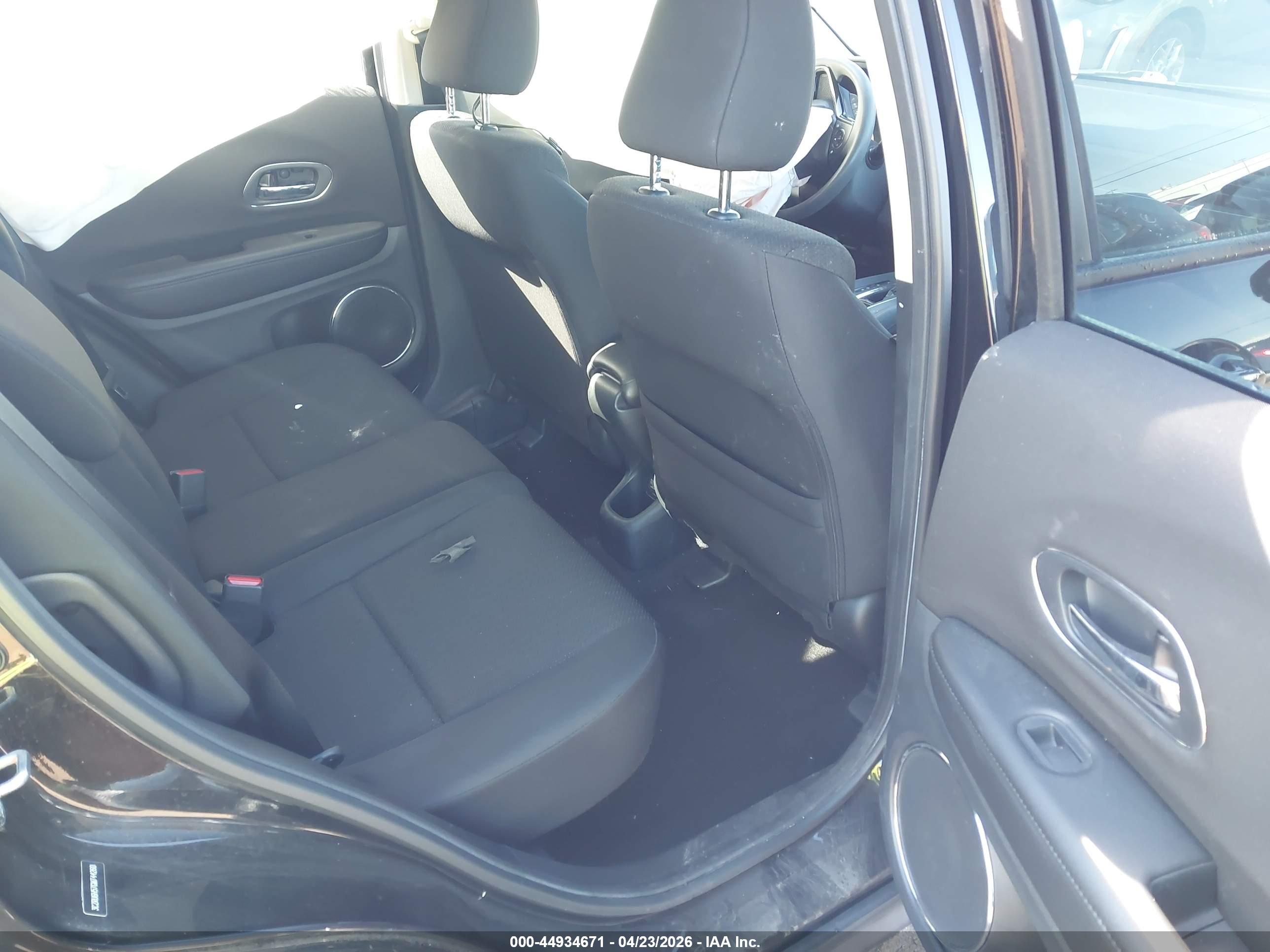HONDA HR-V image 8
