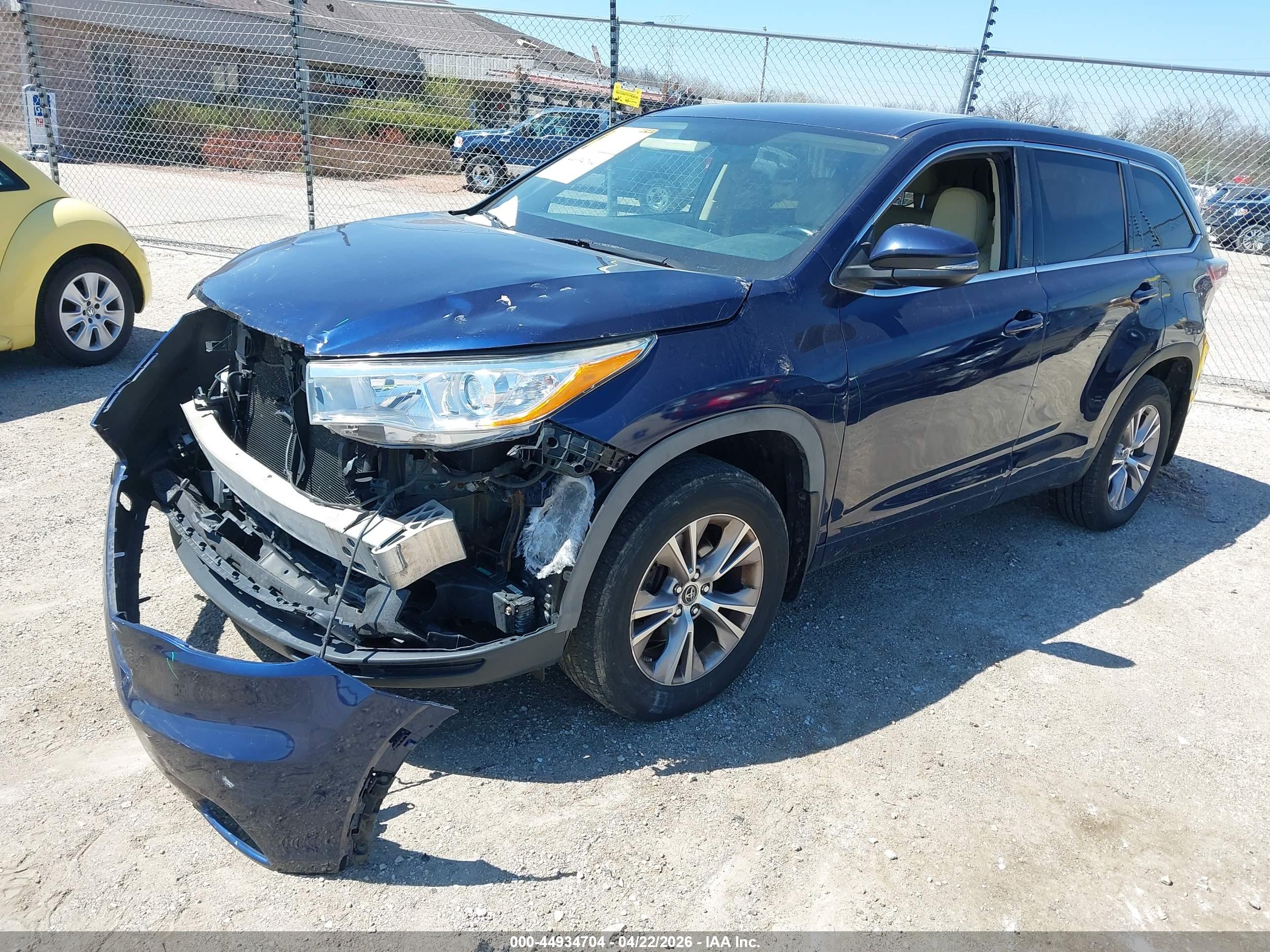TOYOTA HIGHLANDER image 2