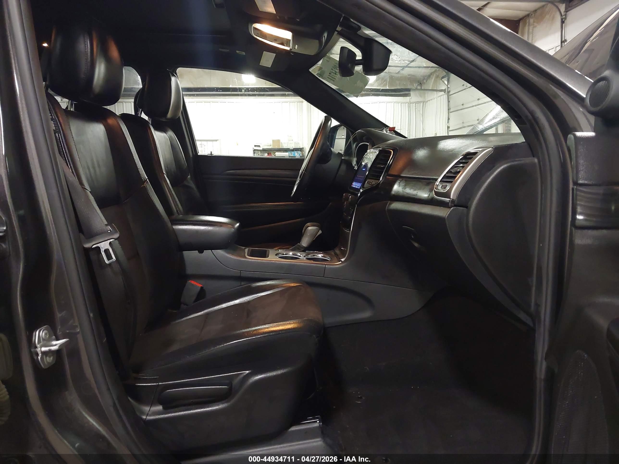 JEEP GRAND image 5
