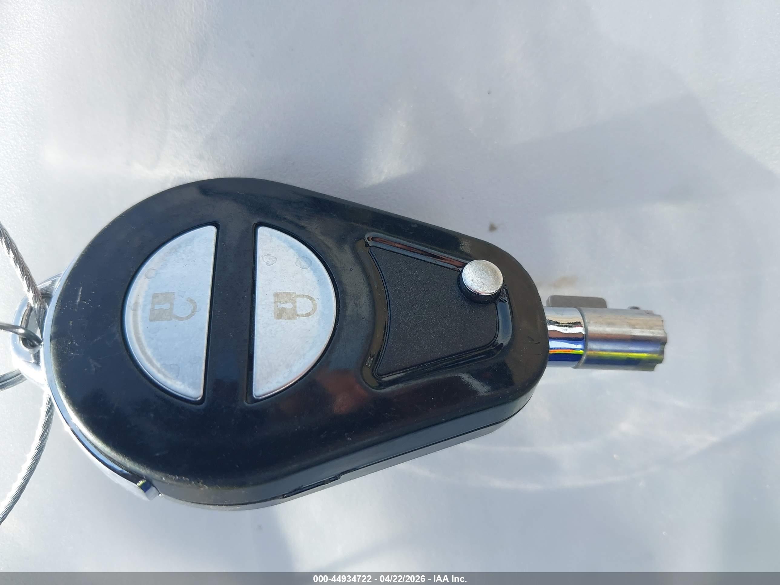 HARLEY-DAVIDSON FLHXSE image 11
