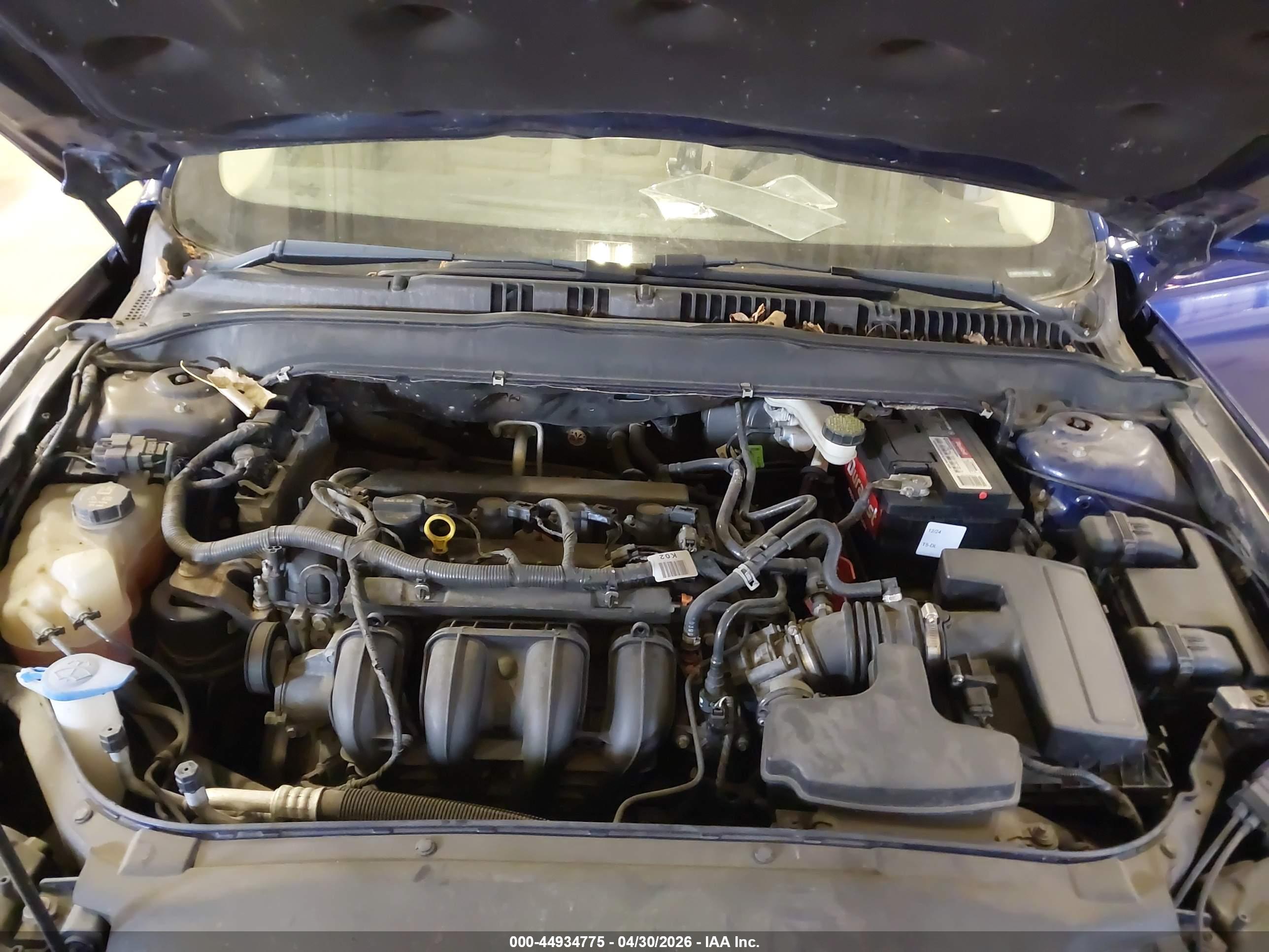 FORD FUSION image 10