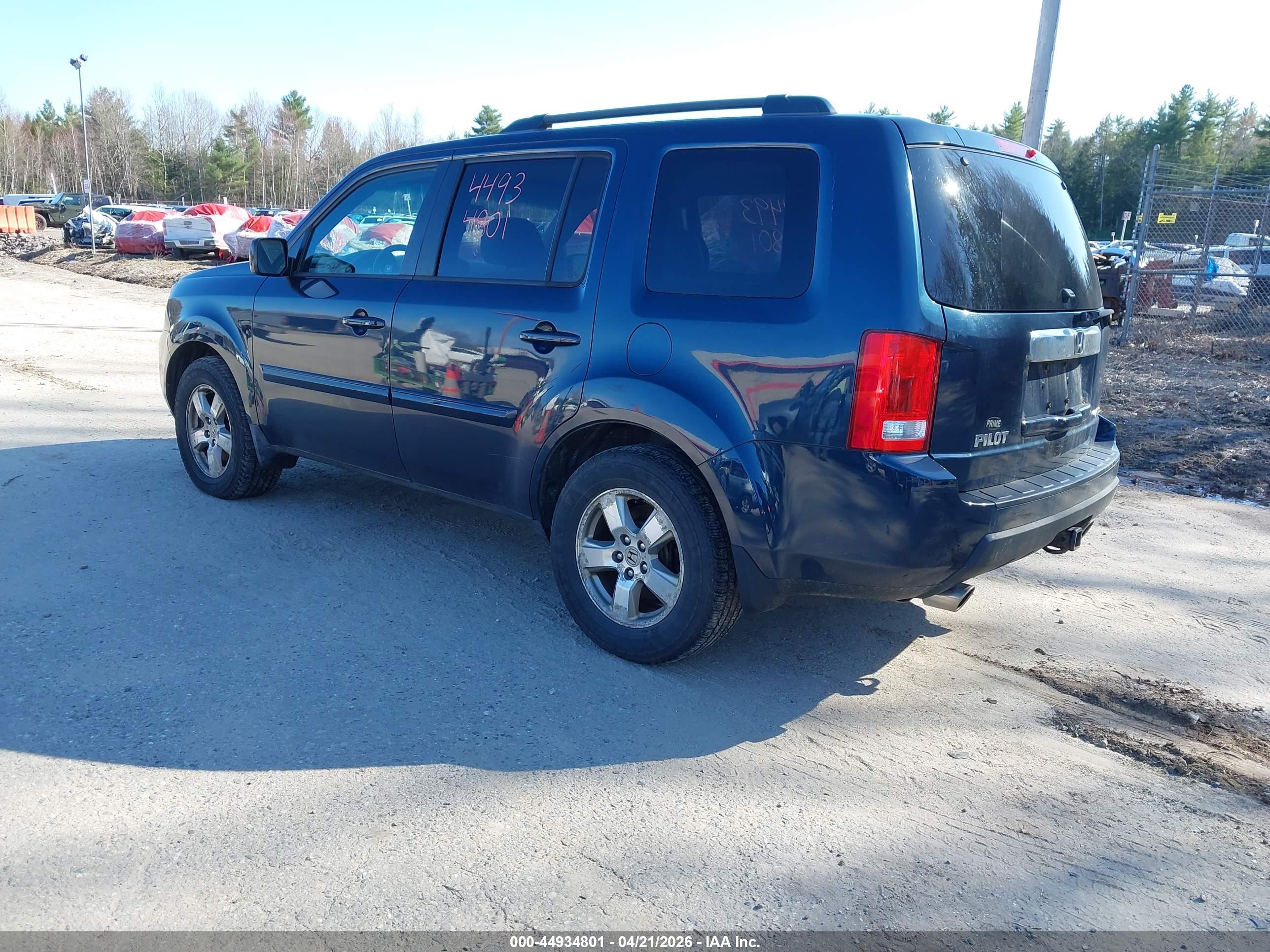 HONDA PILOT image 3