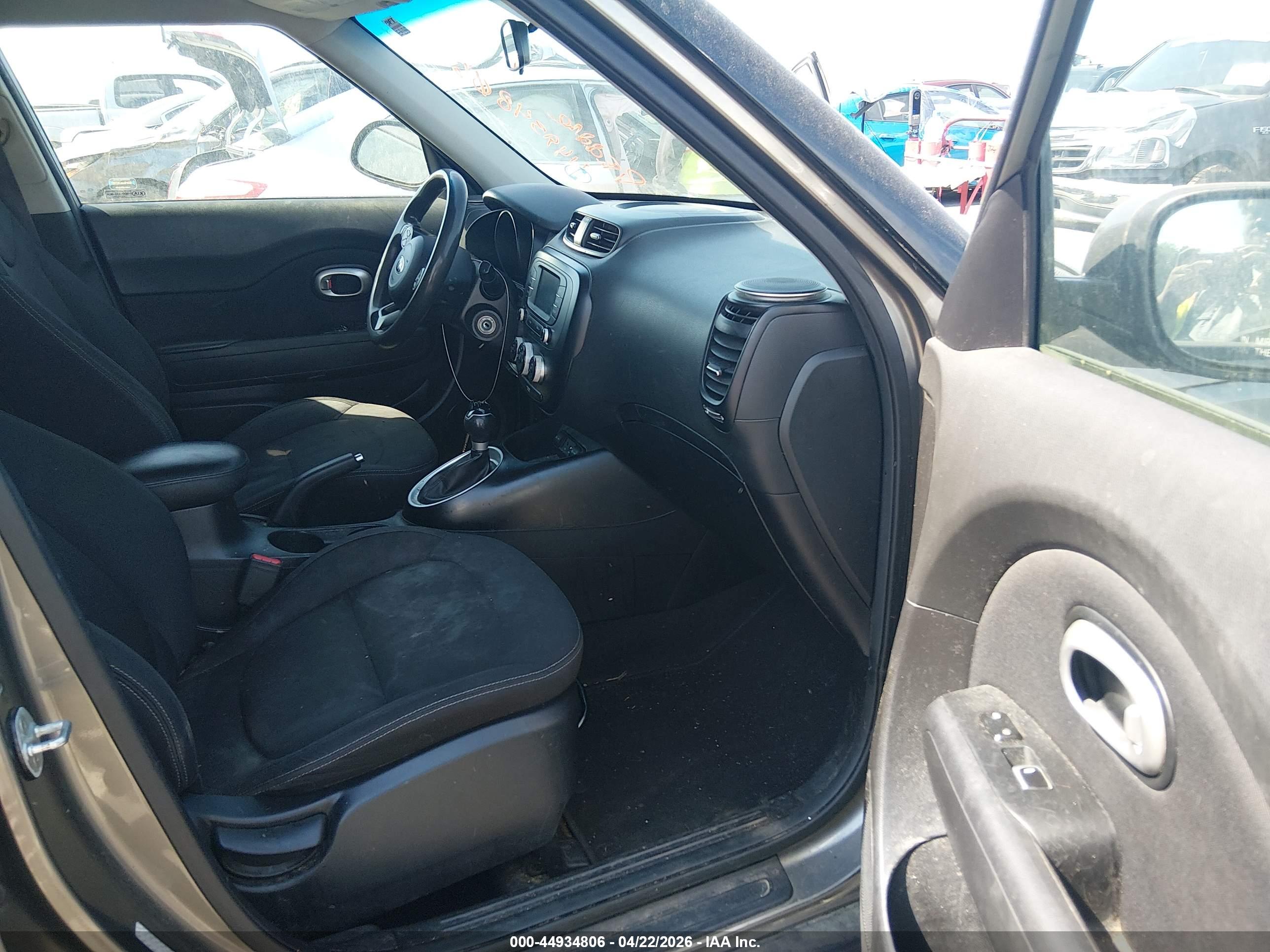 KIA SOUL image 5